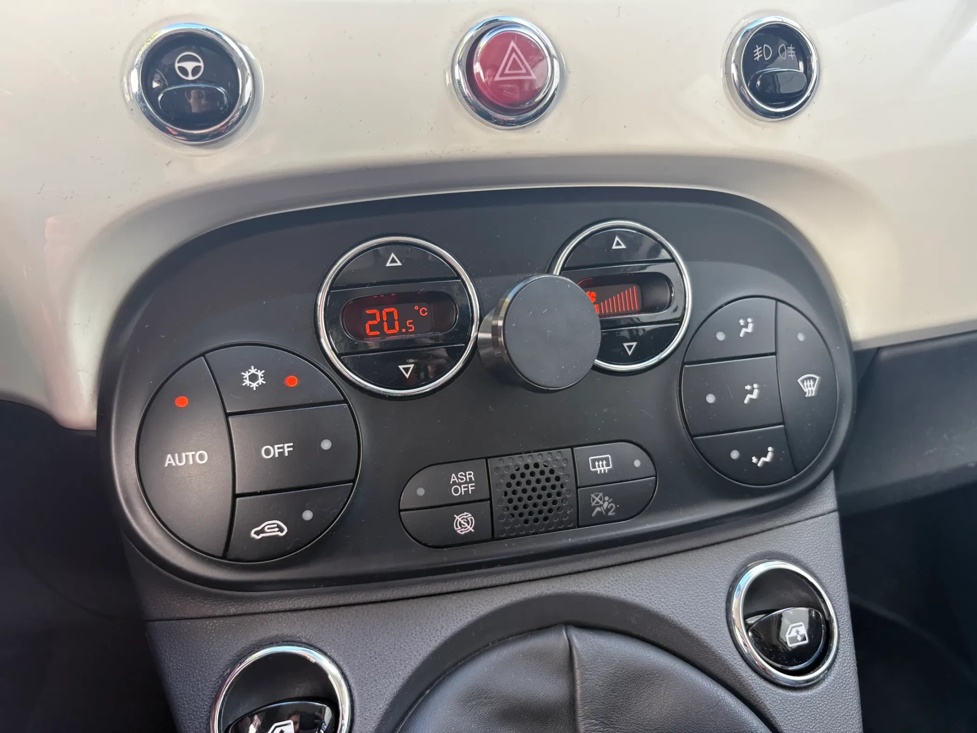 Fiat 500C 1.3 16V Multijet Lounge 54