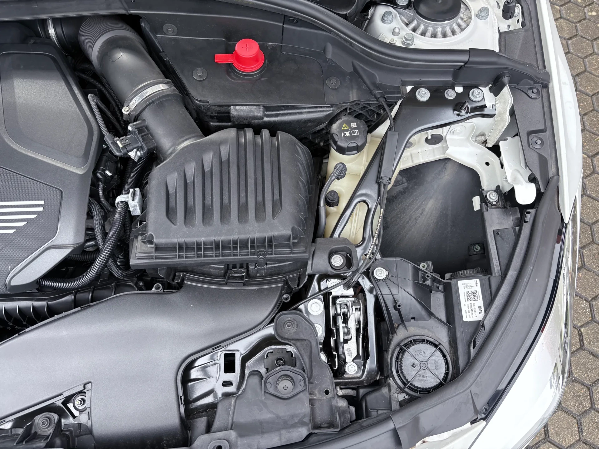 BMW 116 i Advantage 18