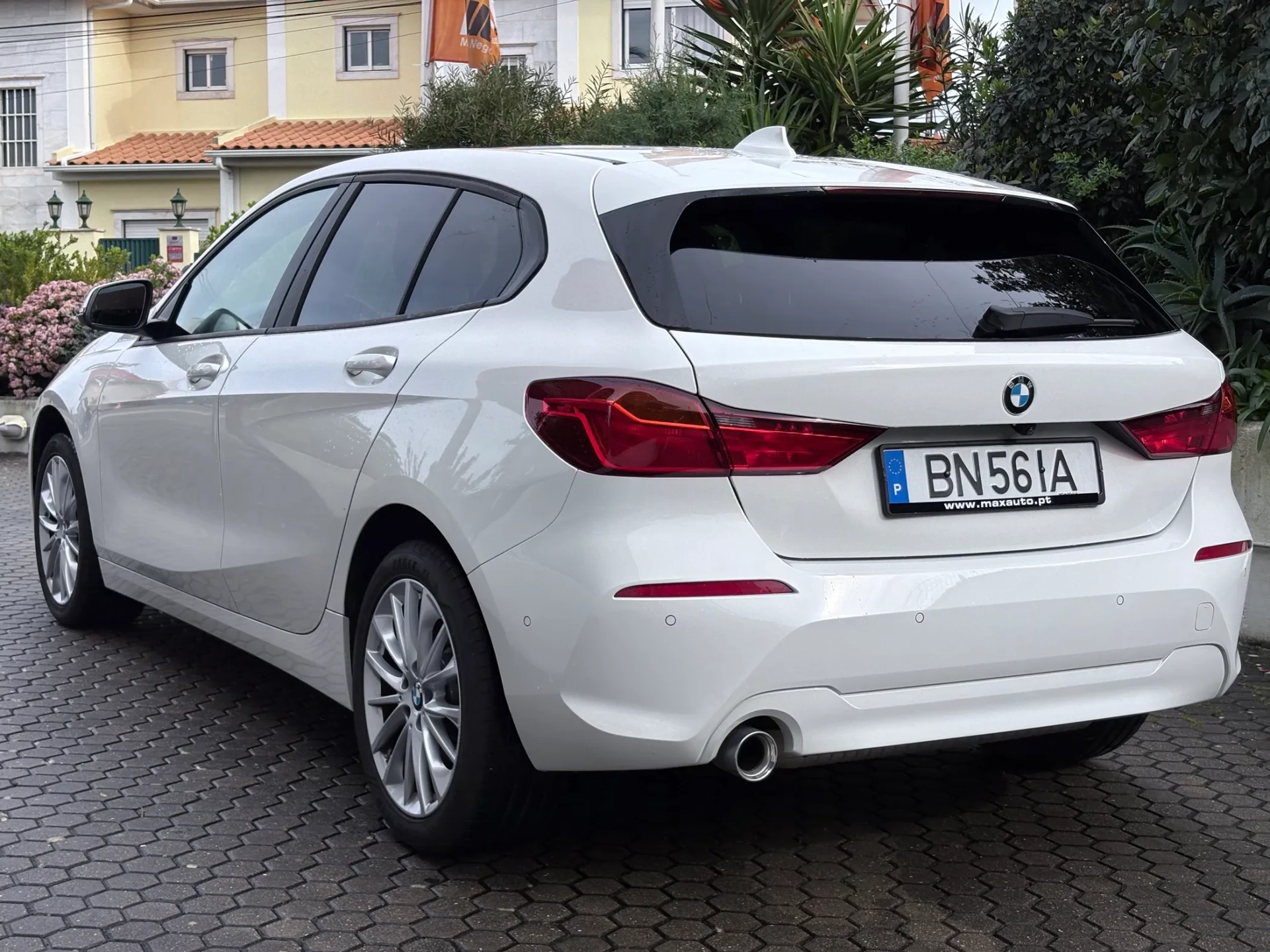 BMW 116 i Advantage 24