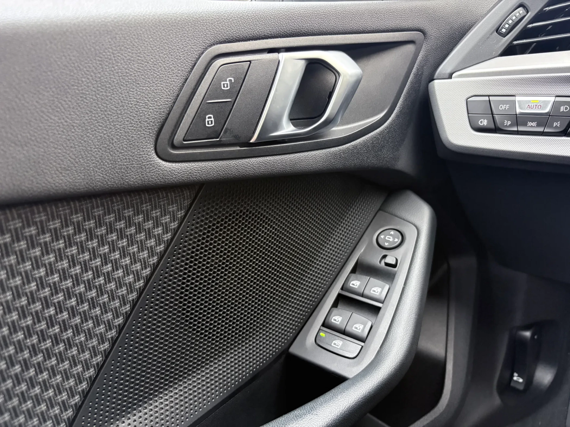 BMW 116 i Advantage 31