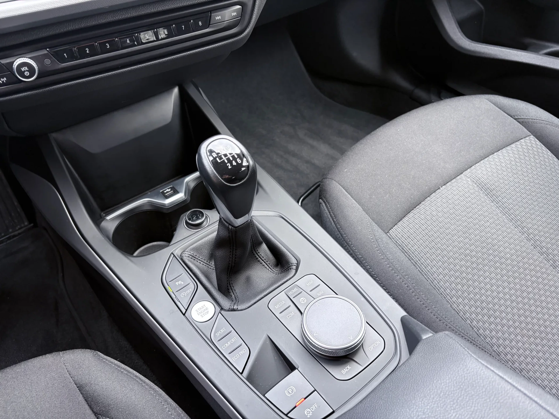 BMW 116 i Advantage 48