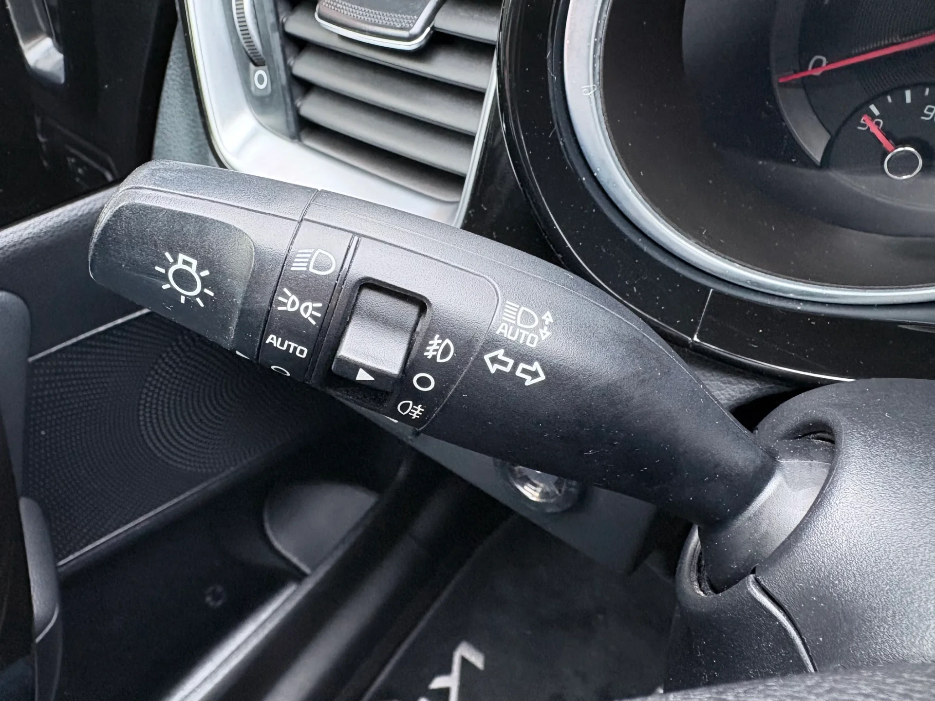 Kia ProCeed 1.4 T-GDI GT Line 38