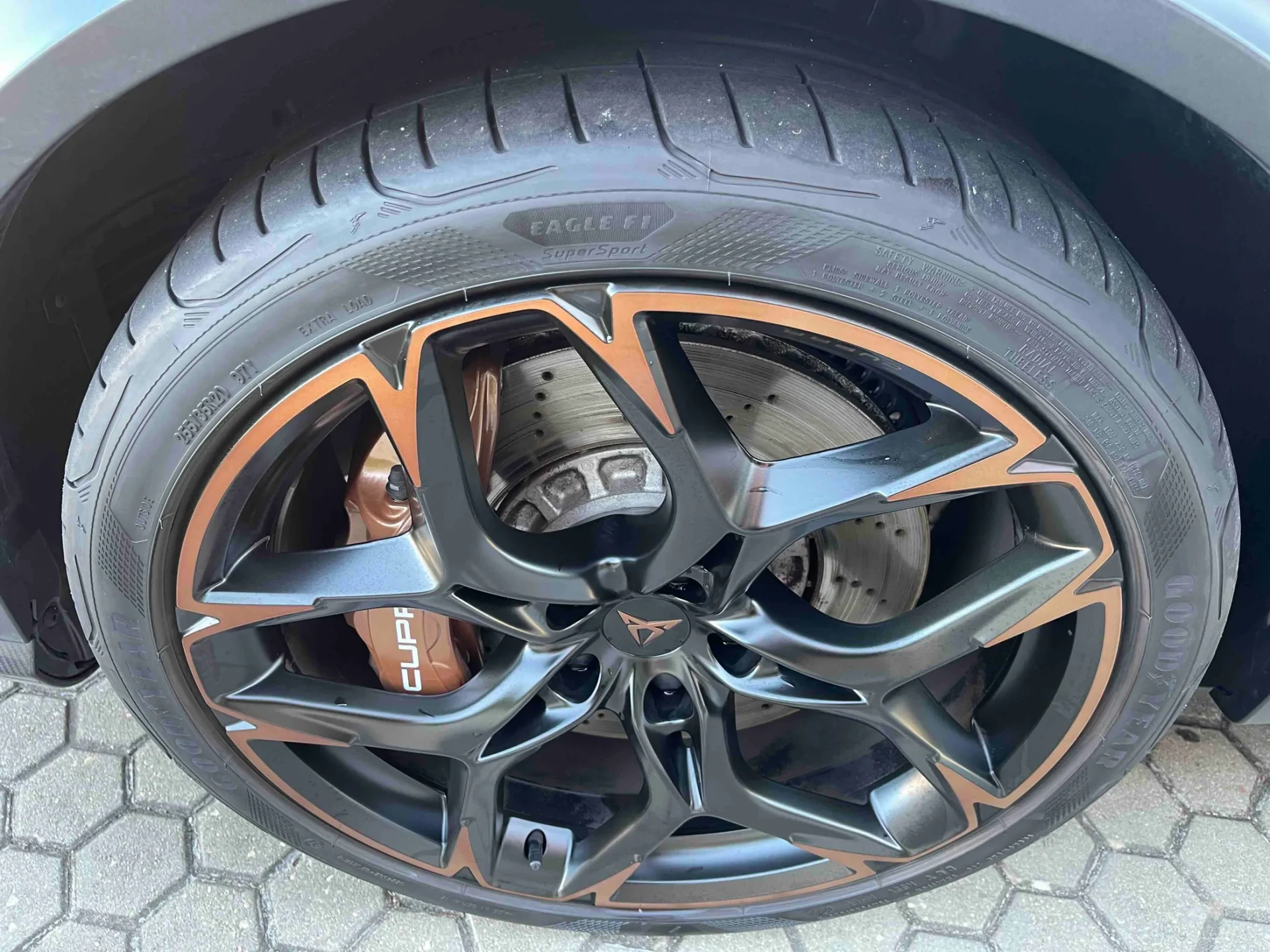 Cupra Formentor 2.5 TSI DSG 4Drive VZ5 11