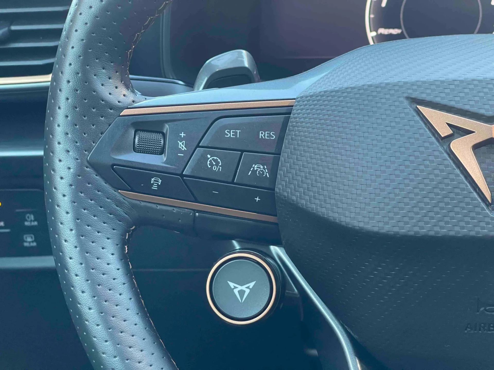 Cupra Formentor 2.5 TSI DSG 4Drive VZ5 41