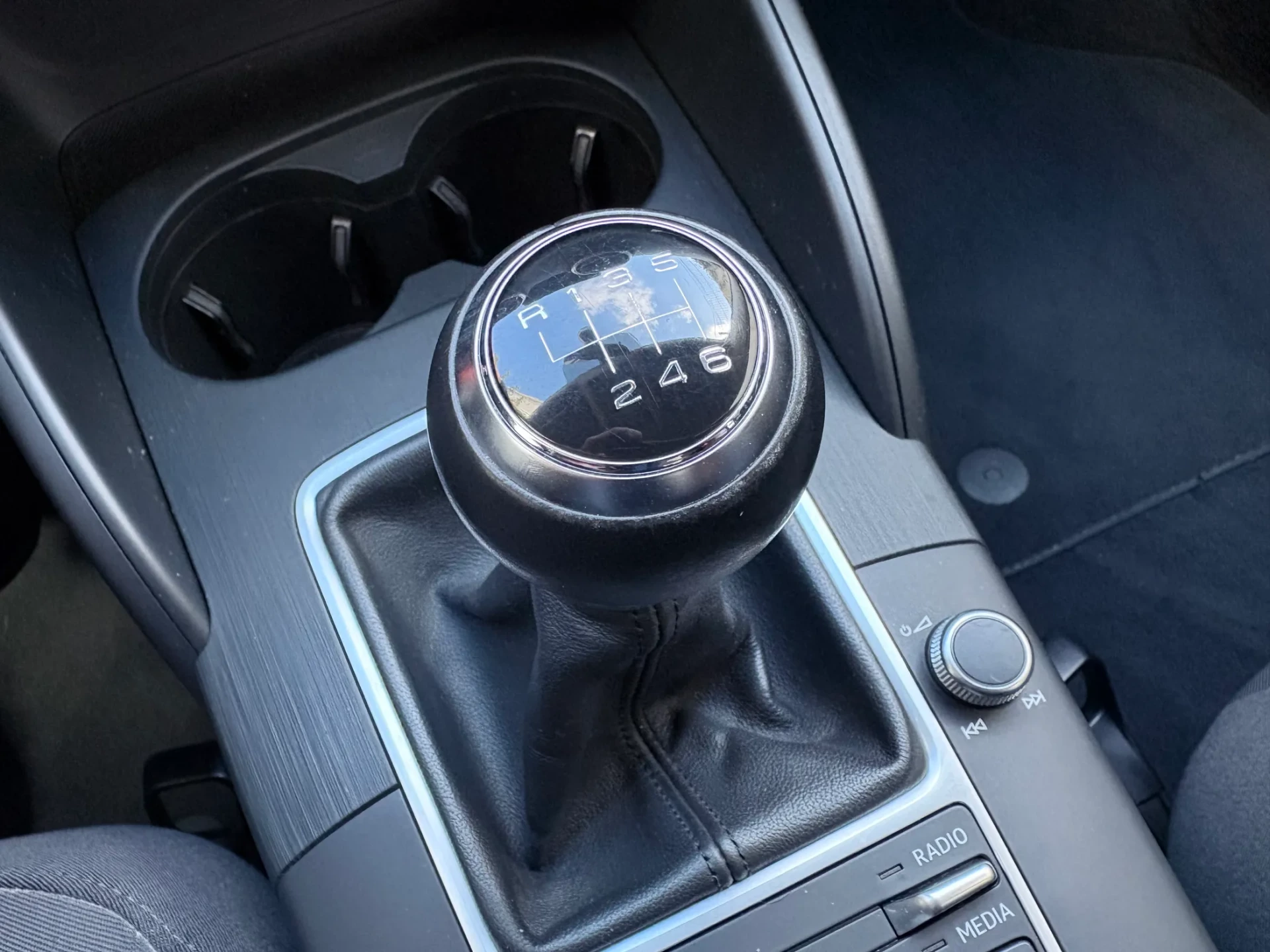 Audi A3 Limousine 1.6 TDI Advance 44