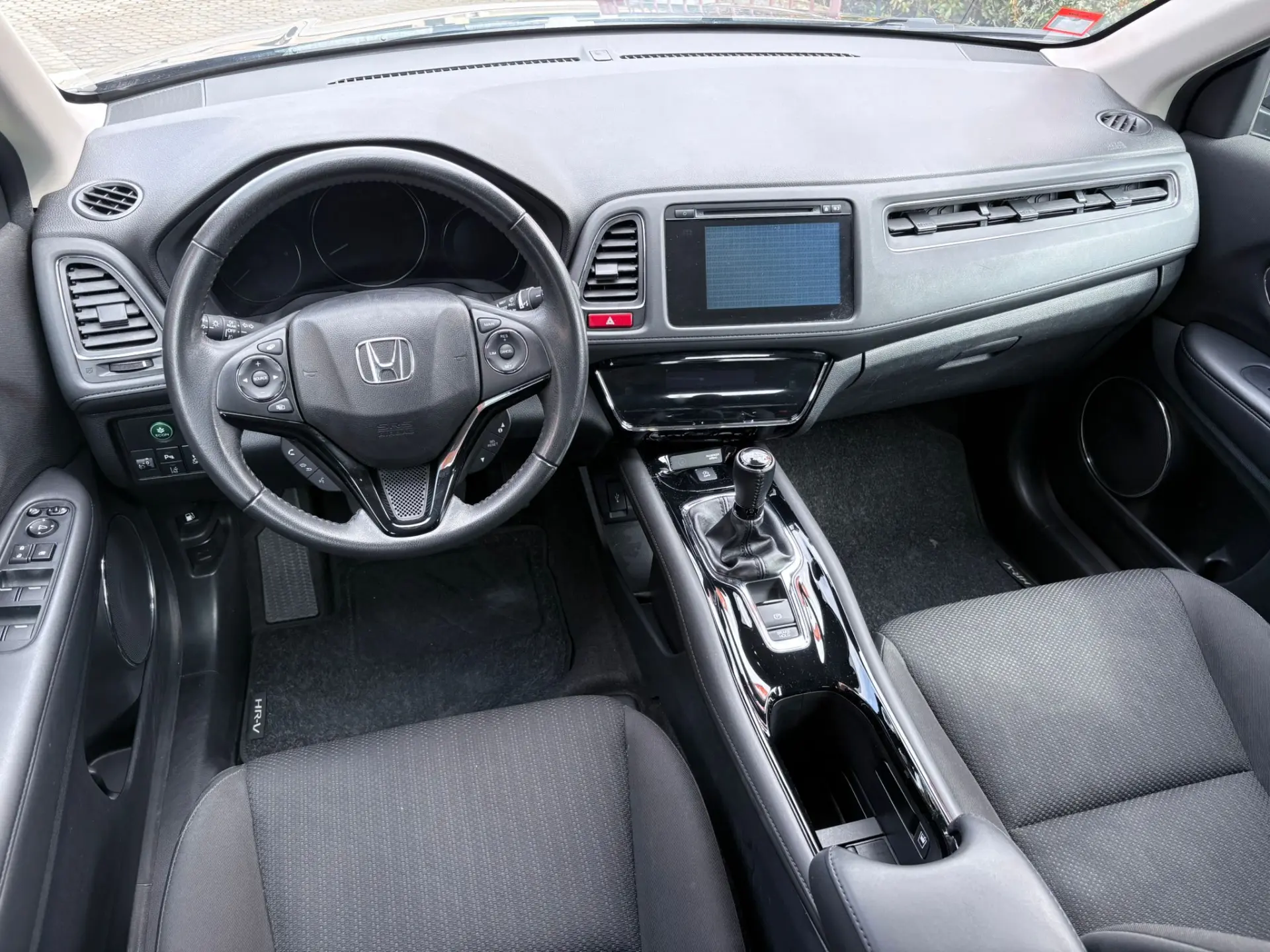 Honda HR-V 1.6 i-DTEC Comfort 28