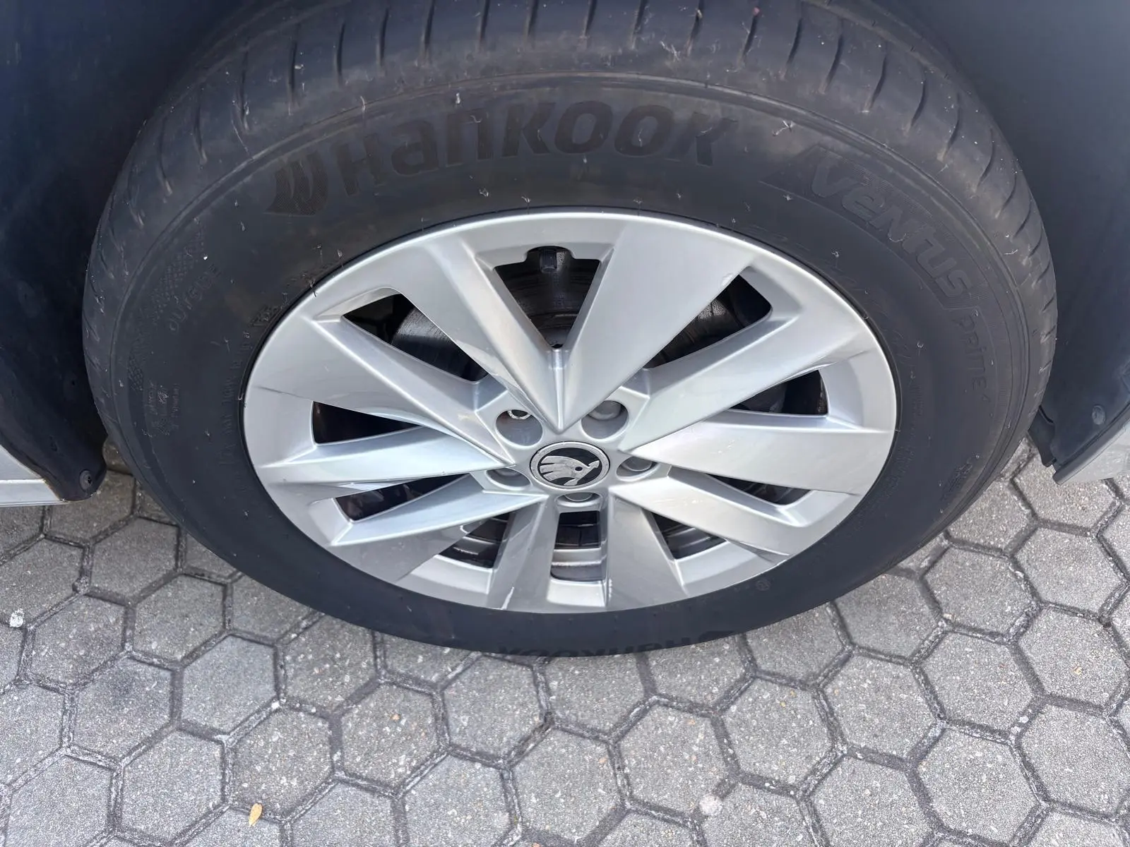 Skoda Kamiq 1.0 TSI Ambition 12