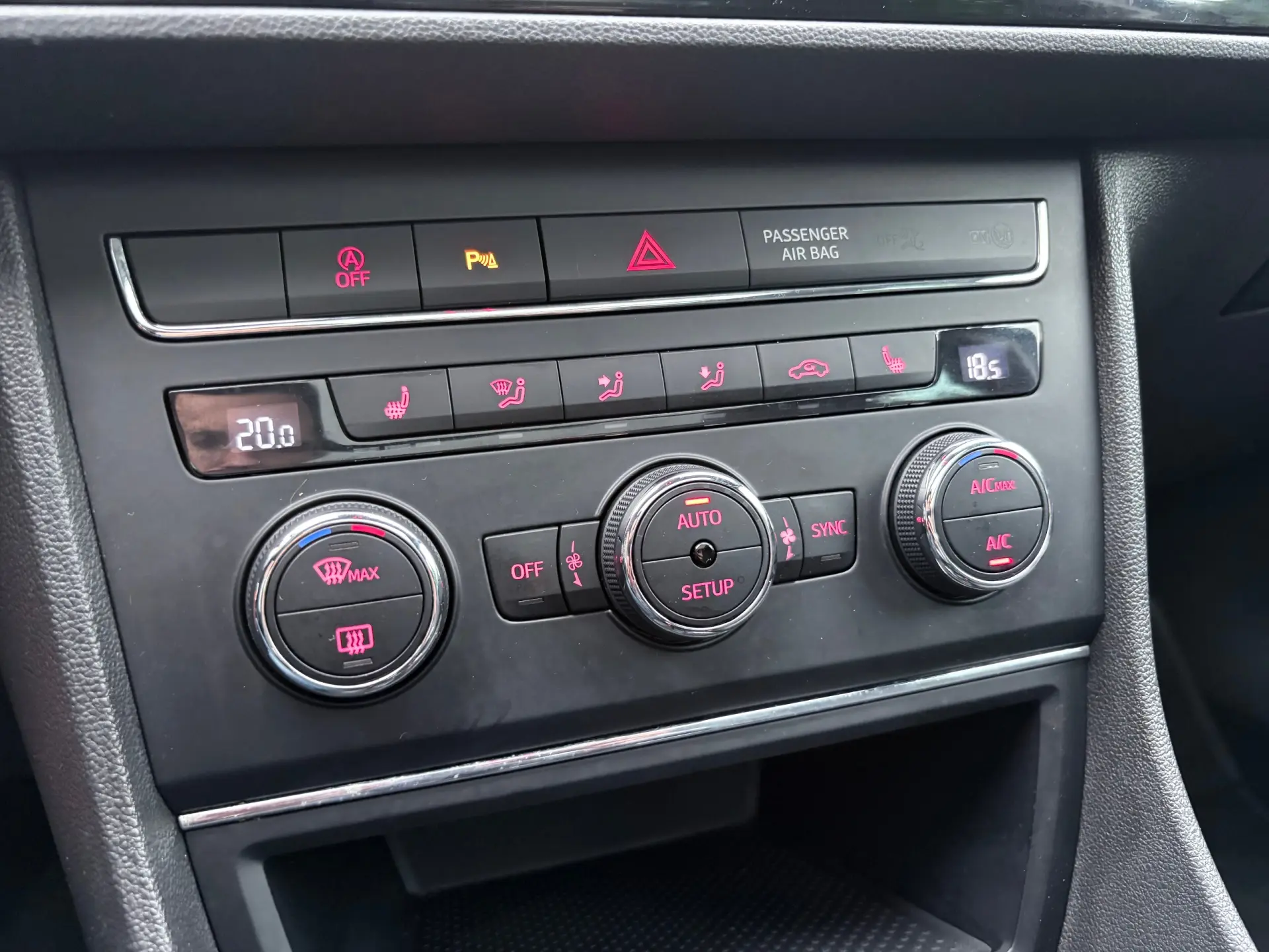 SEAT Leon ST 1.6 TDI S&S 4Drive Style 47