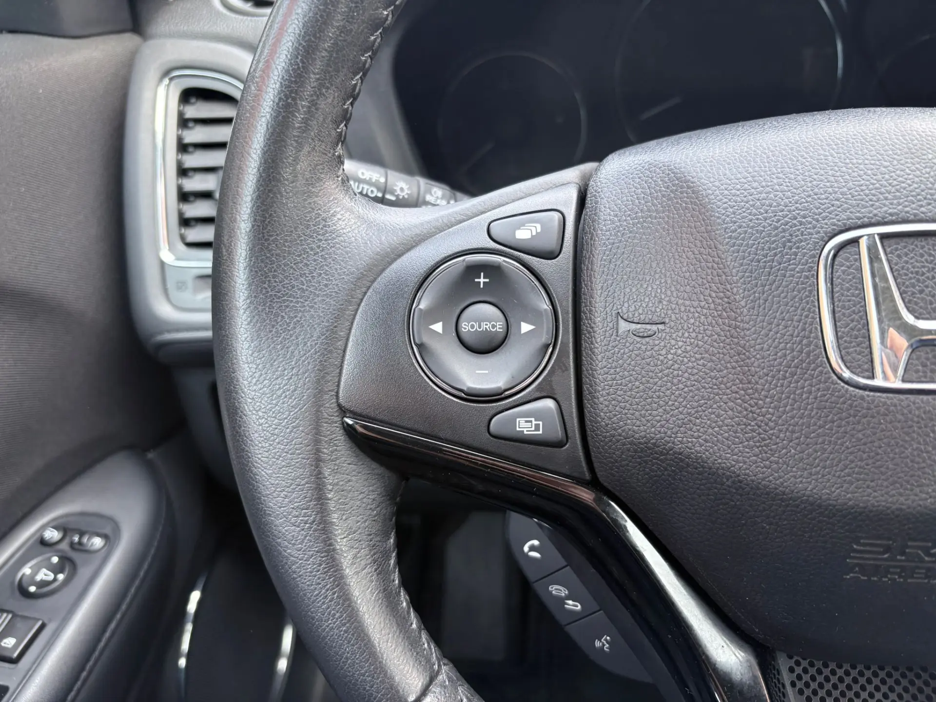 Honda HR-V 1.6 i-DTEC Comfort 34