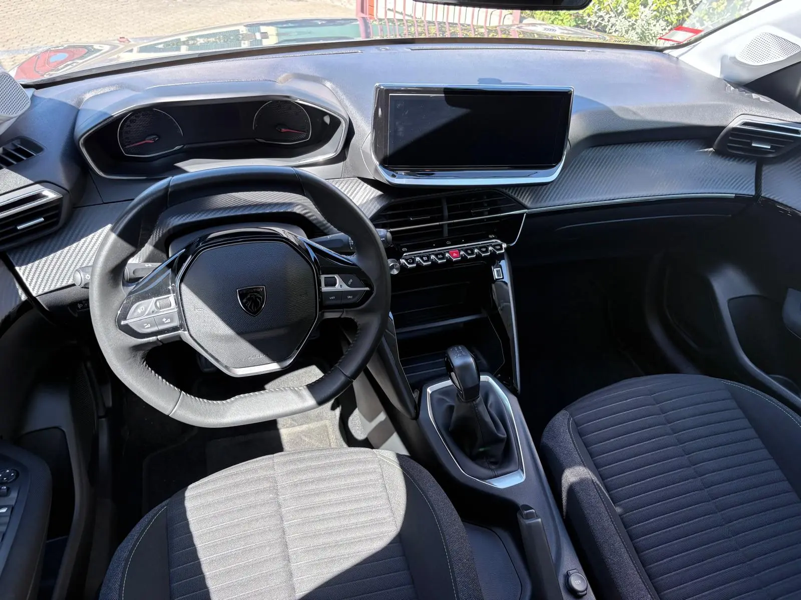 Peugeot 208 1.2 PureTech Active Pack 28