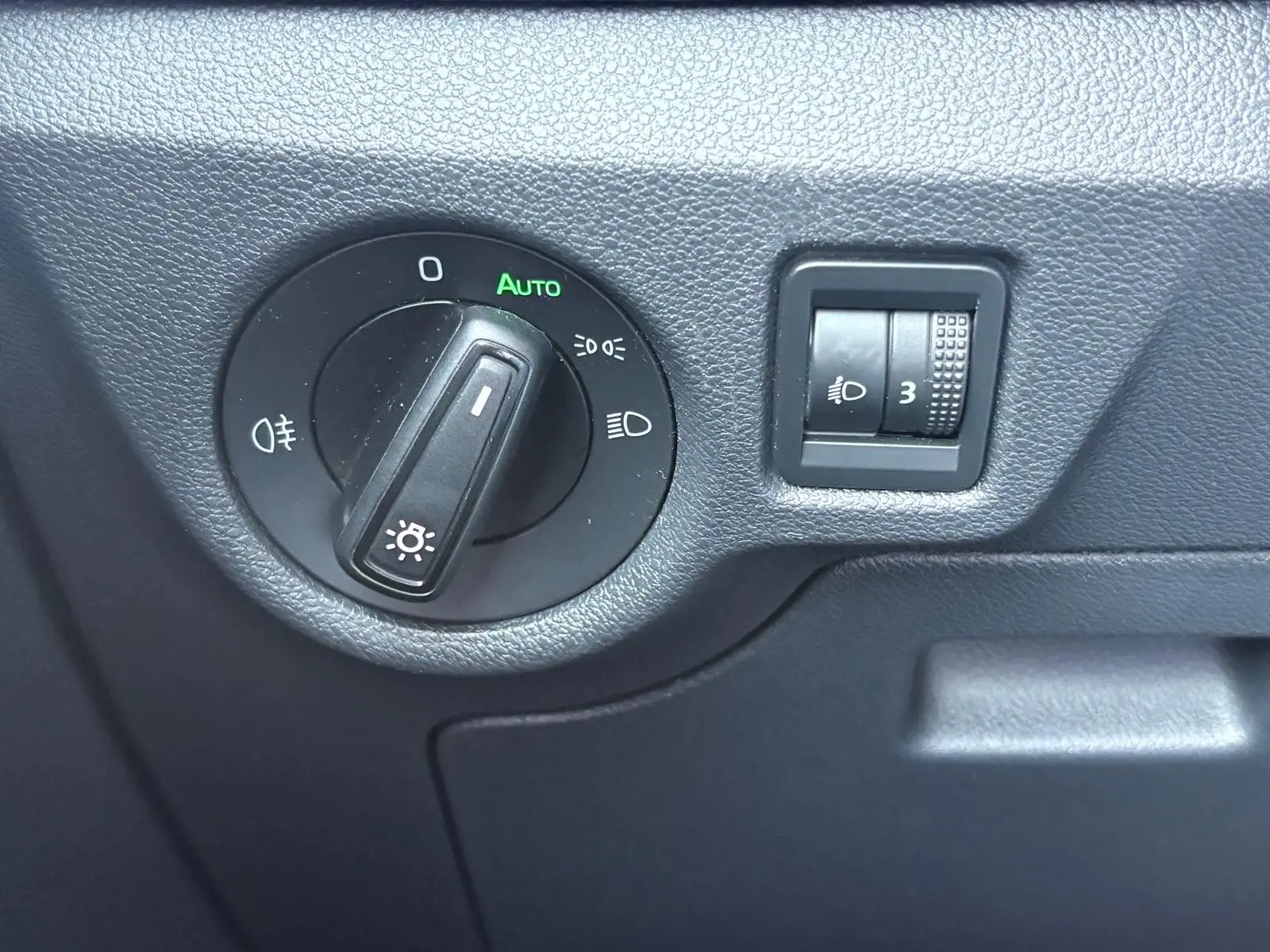 Skoda Kamiq 1.0 TSI Ambition 36