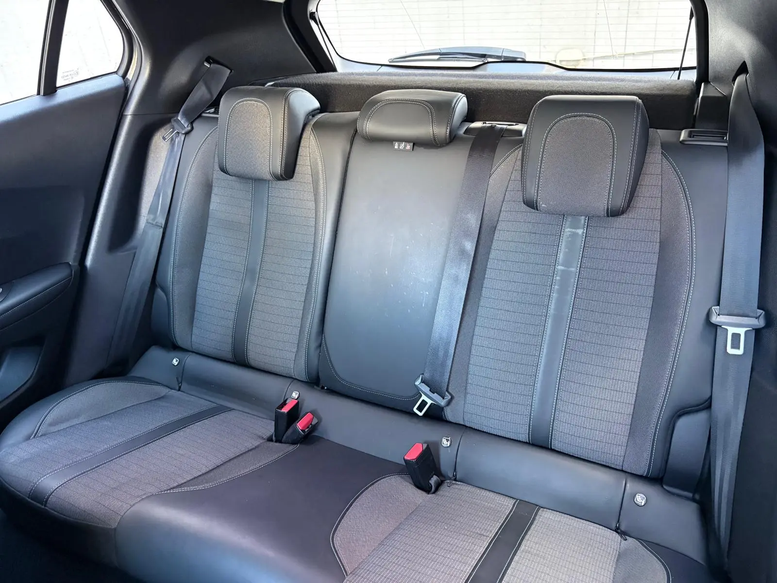 Peugeot 2008 1.2 PureTech Allure 55