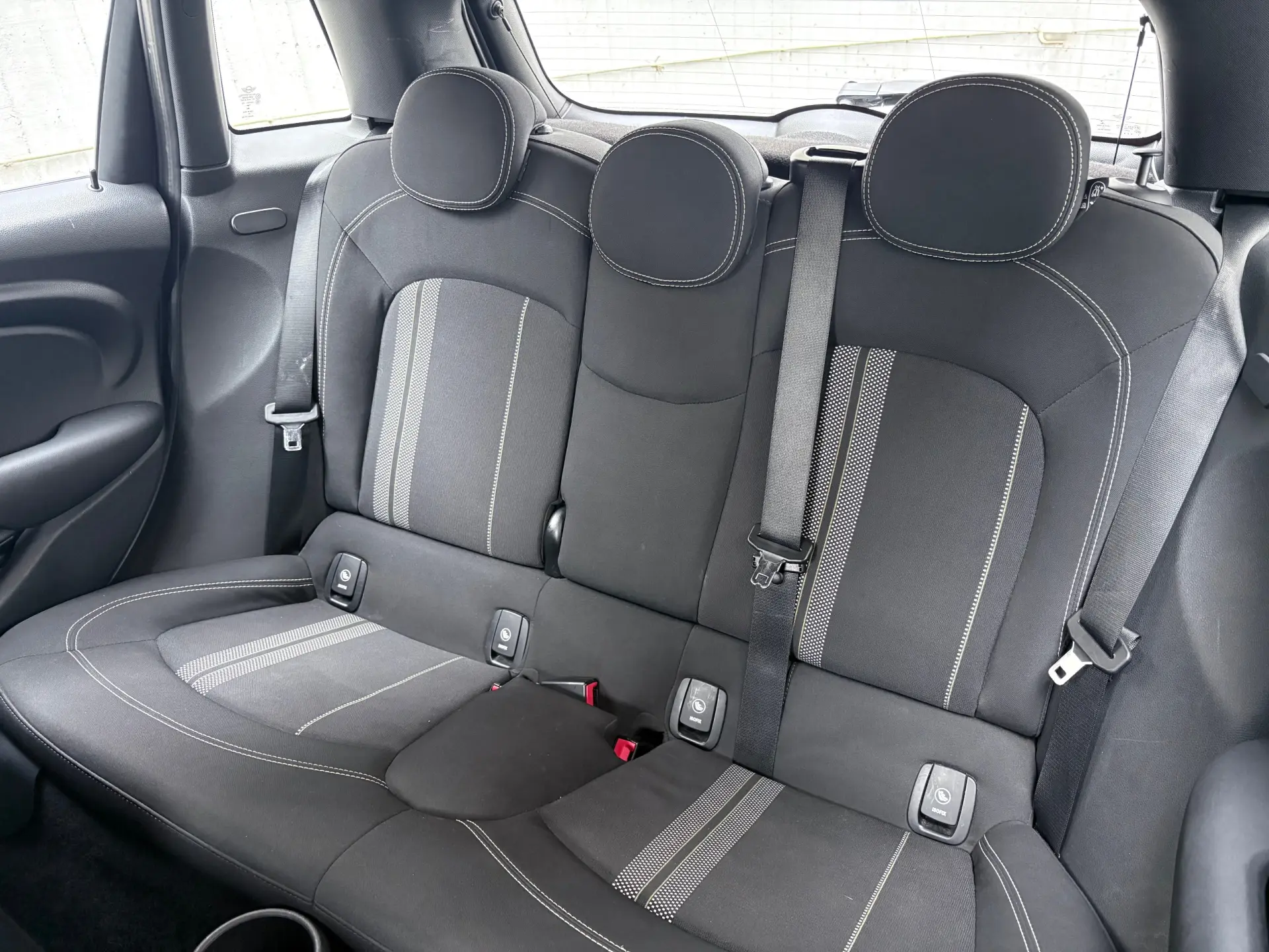 MINI 5 Portas One 53