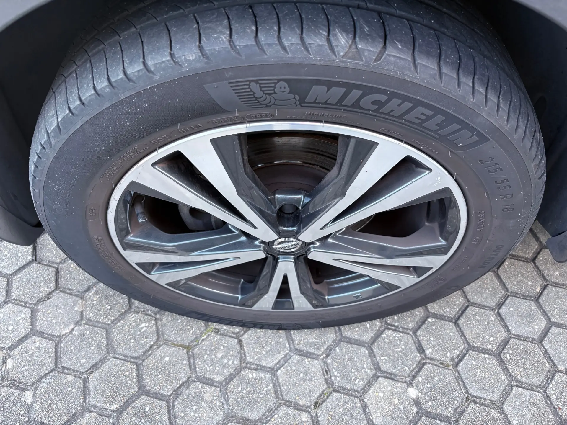 Nissan Qashqai 1.2 DIG-T N-Connecta 18 11