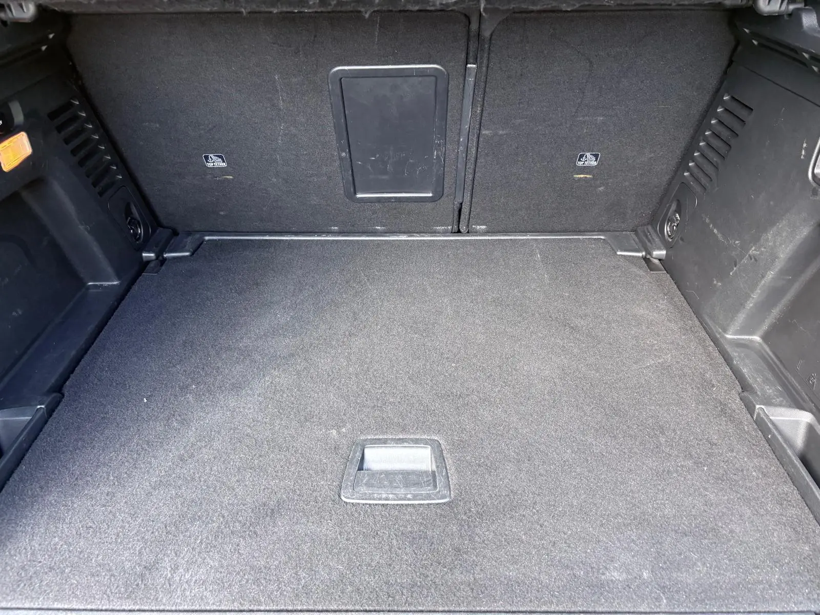 Peugeot 3008 1.2 PureTech Allure EAT8 27
