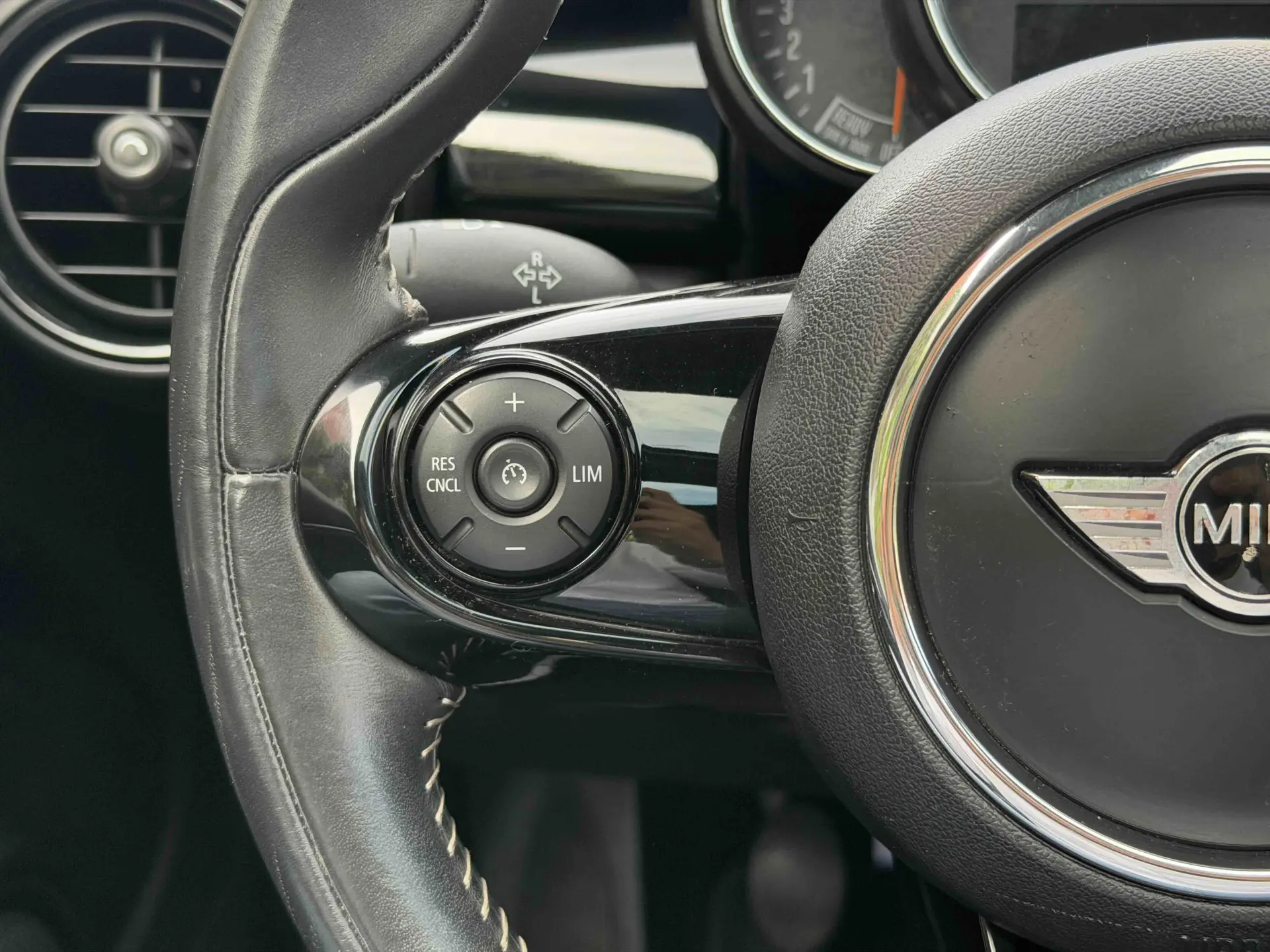 MINI 3 Portas Cooper S 36