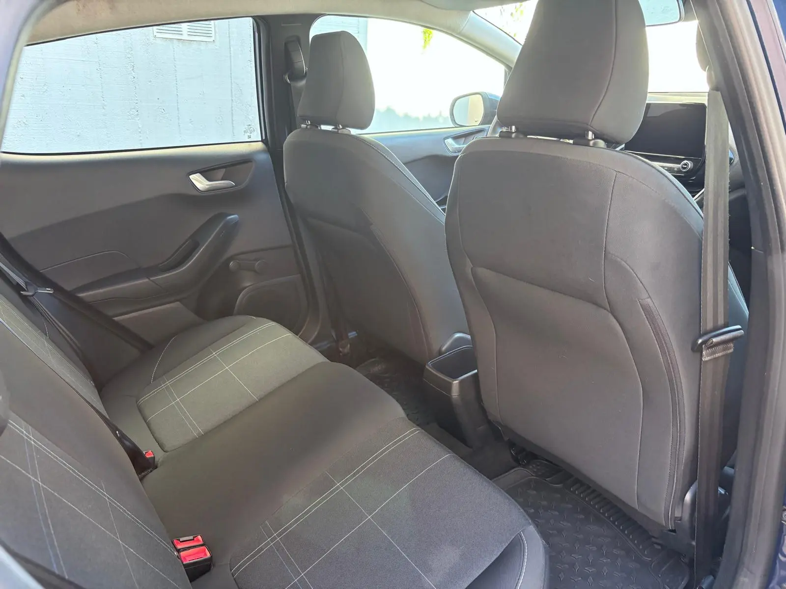 Ford Fiesta 1.1 Ti-VCT Business 54