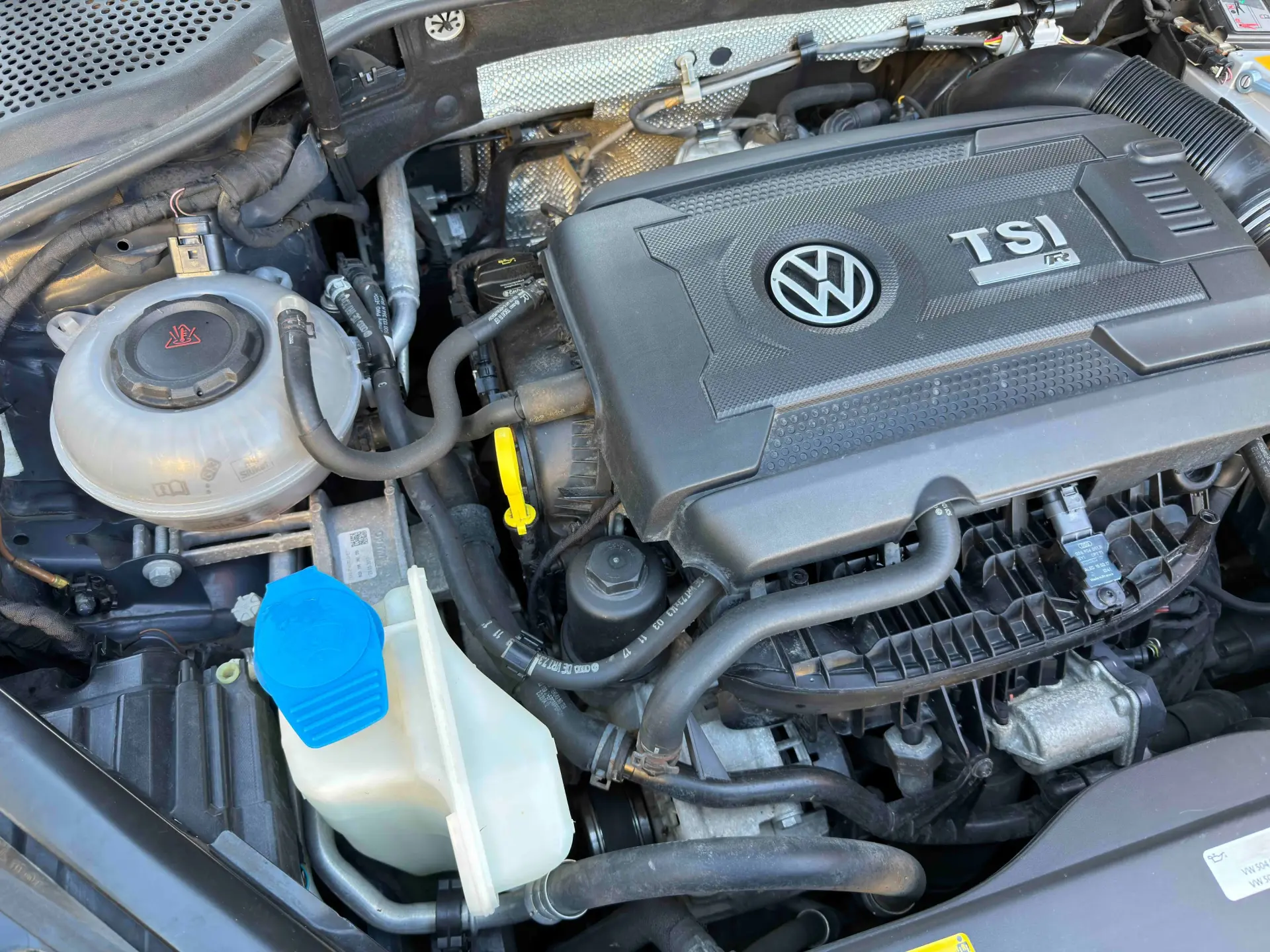 Volkswagen Golf R 4Motion (BlueMotion ) 20