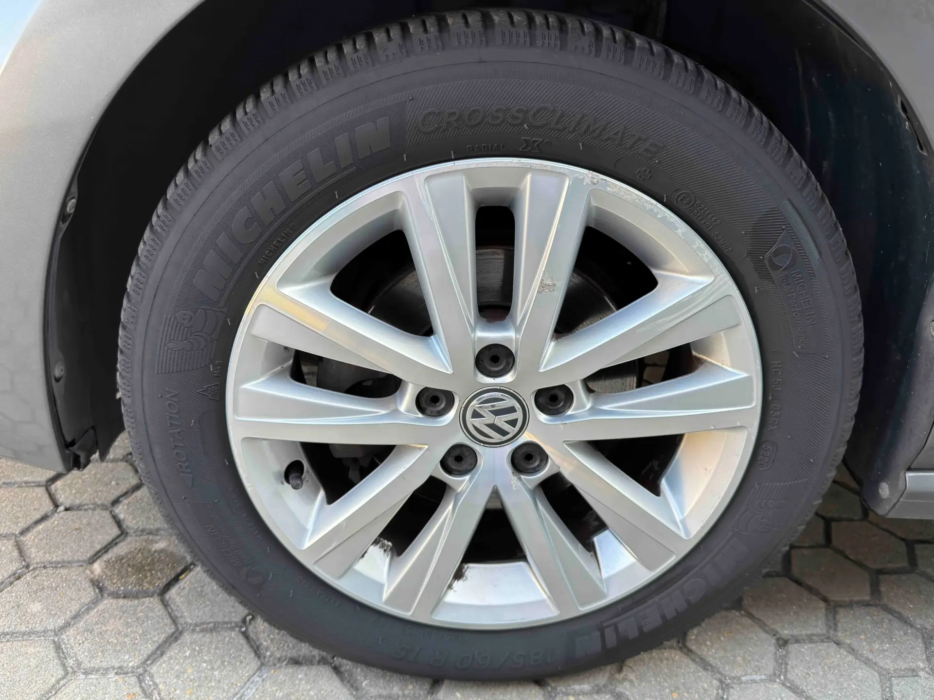 Volkswagen Polo 1.0 Trendline 10