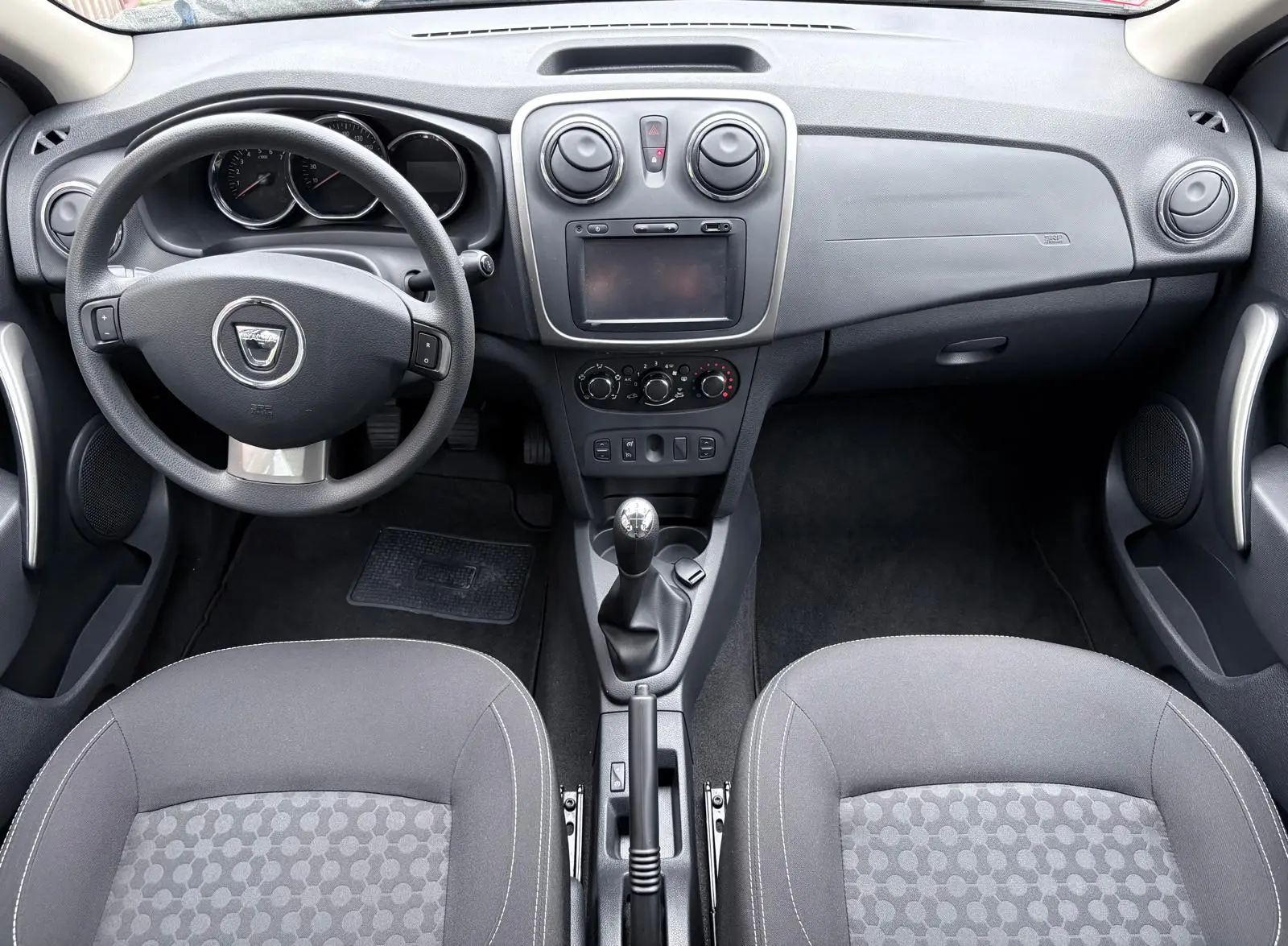 Dacia Logan MCV 0.9 TCe Comfort 6