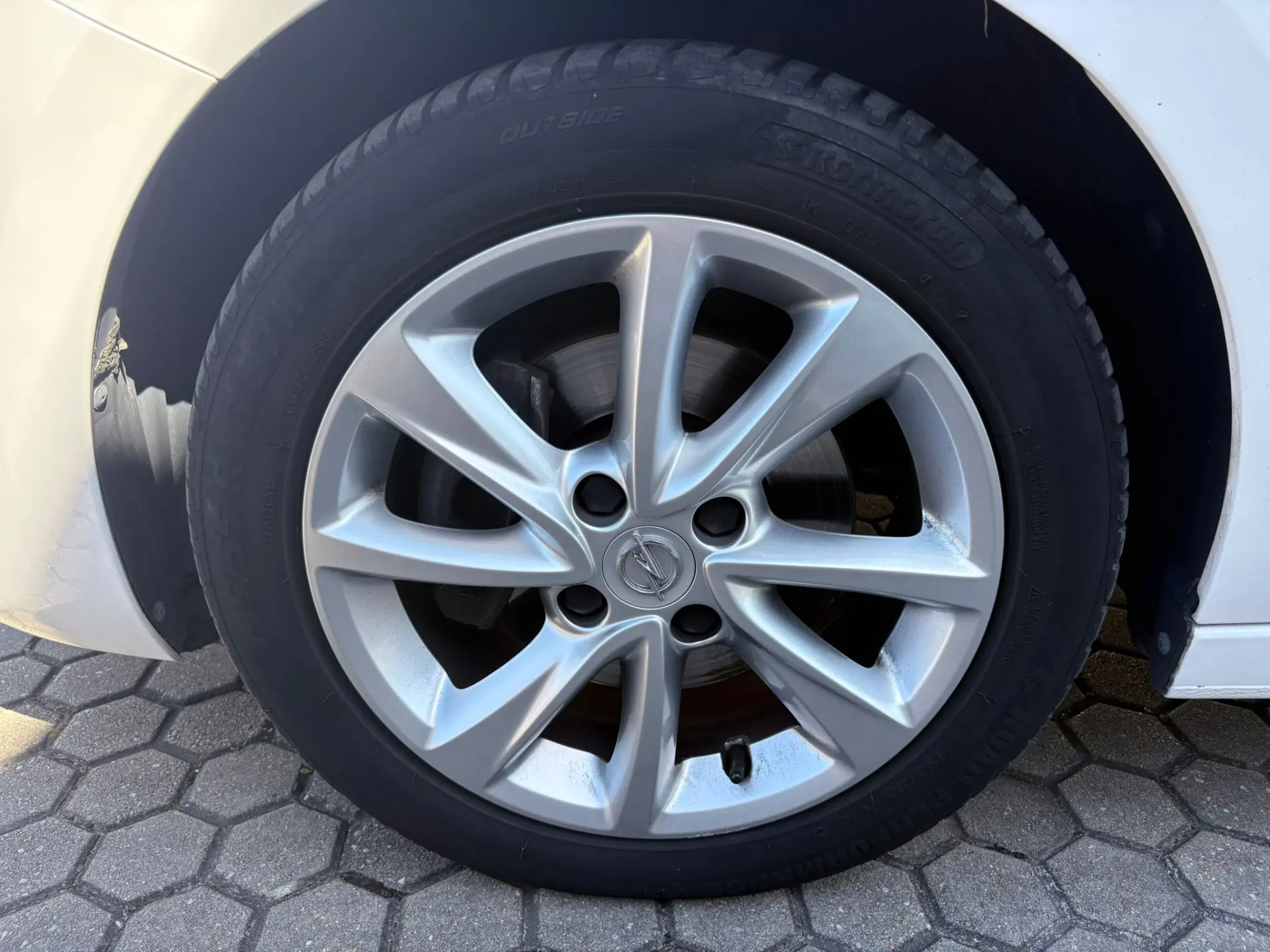 Opel Corsa 1.2 T Edition 11