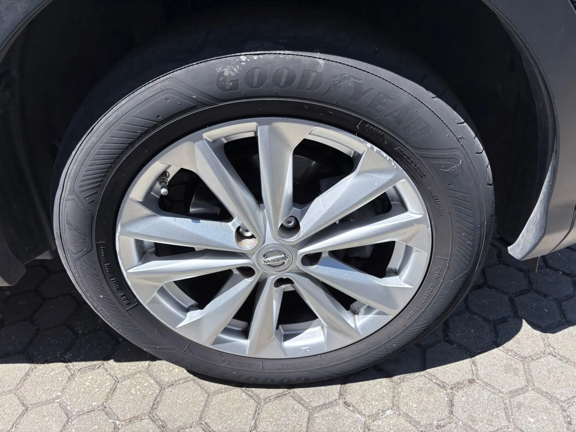 Nissan Qashqai 1.5 dCi Tekna Premium 17 Alcantara 12