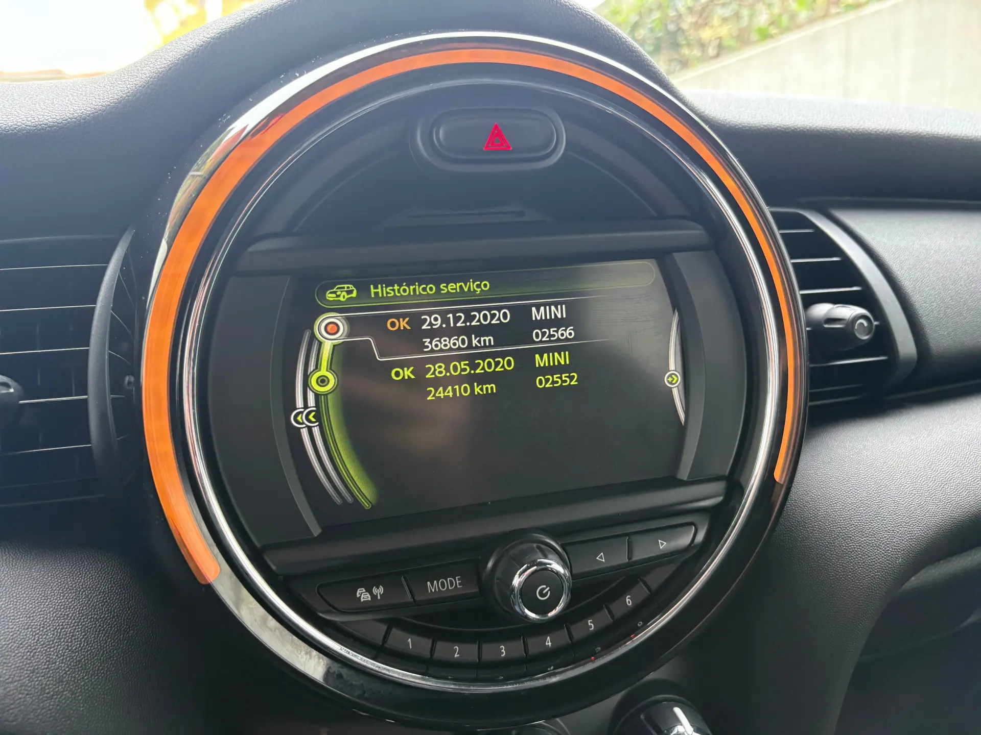 MINI 5 Portas One 46