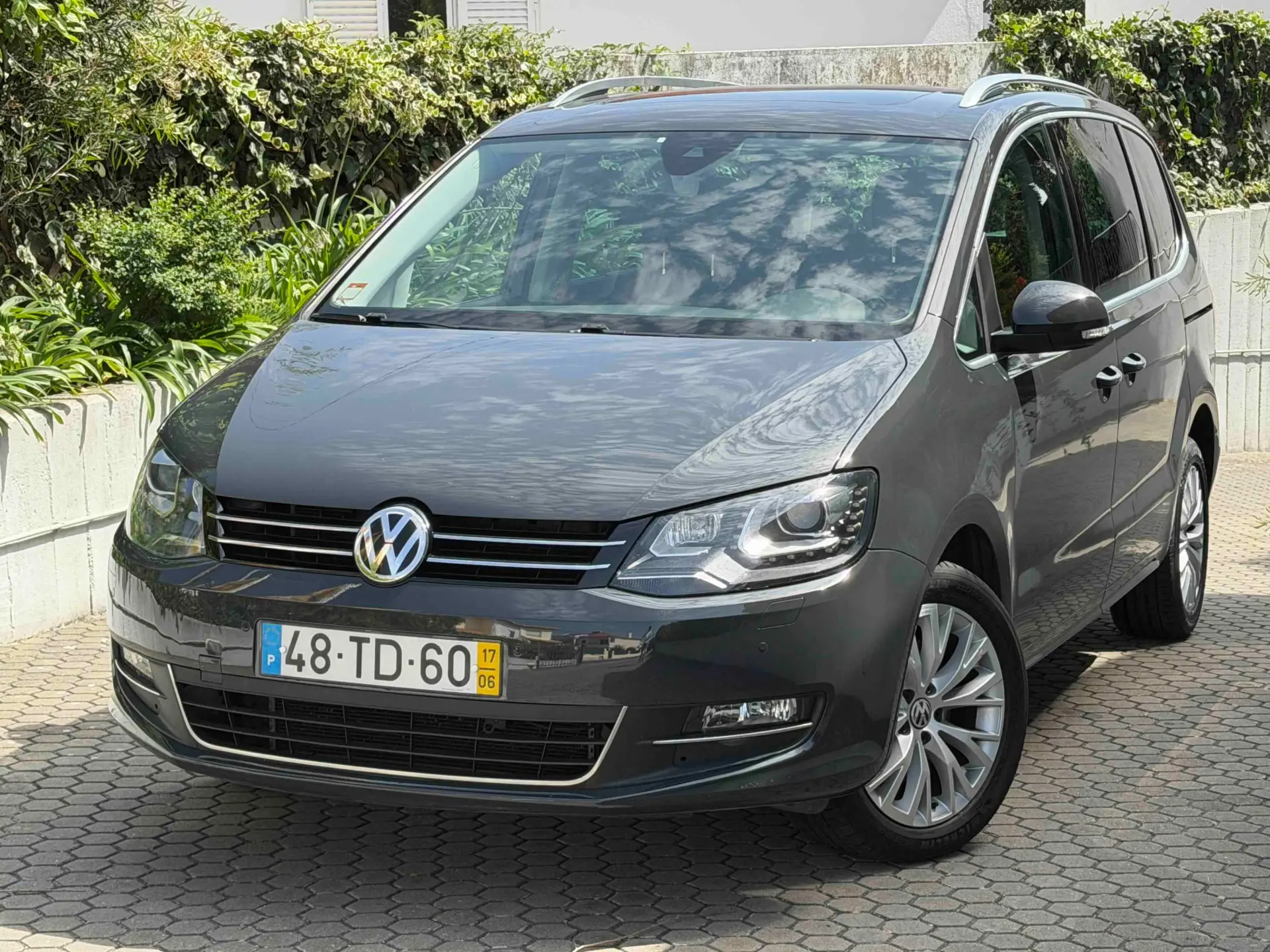 Volkswagen Sharan 2.0 TDI Blue Highline 1