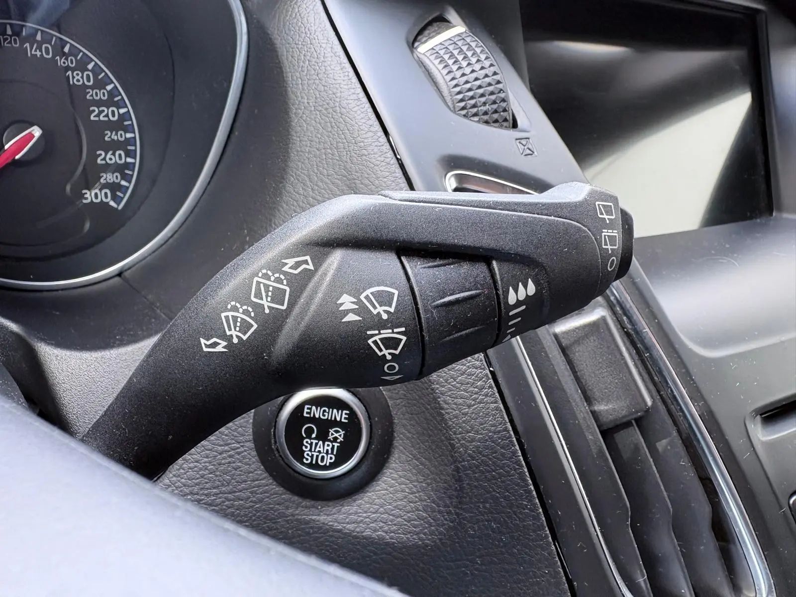 Ford Focus 2.3 EcoBoost S&S 4WD RS 38