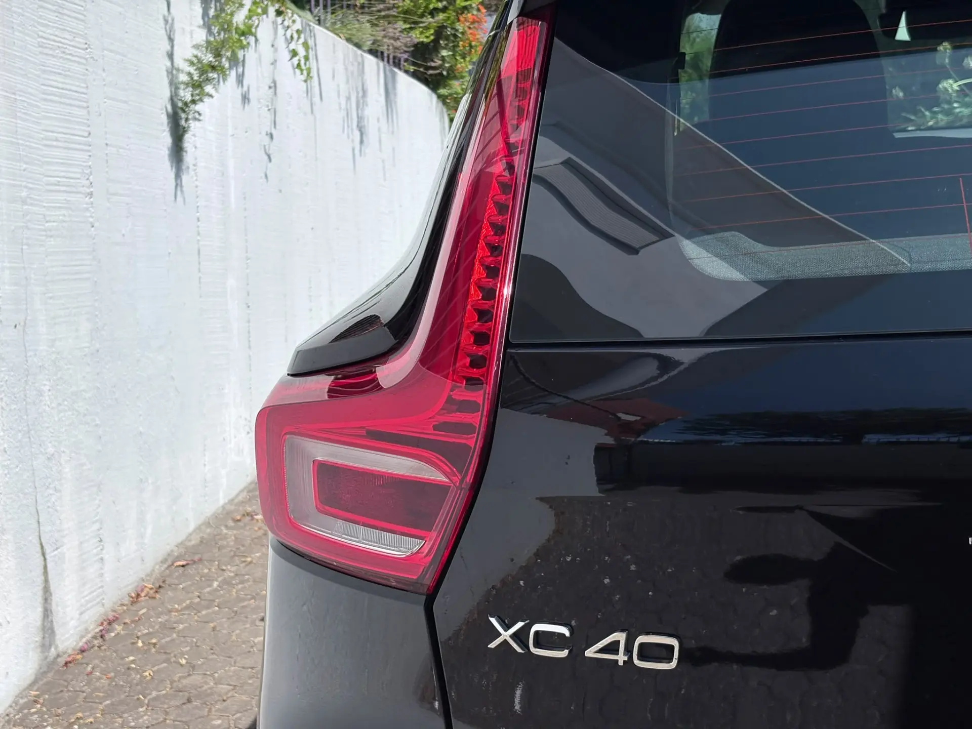 Volvo XC 40 1.5 T5 PHEV R-Design Expression 24