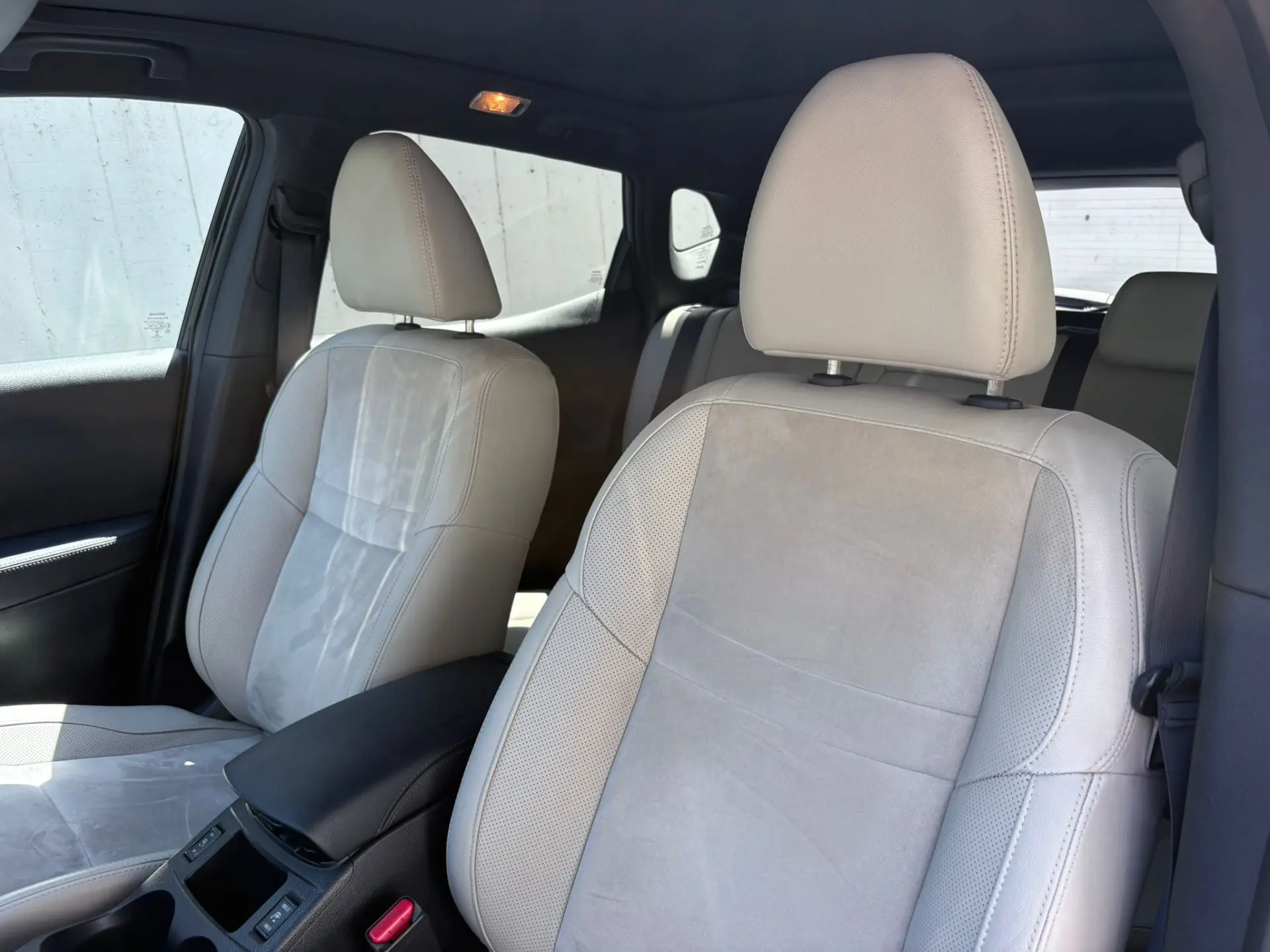 Nissan Qashqai 1.5 dCi Tekna Premium 17 Alcantara 28