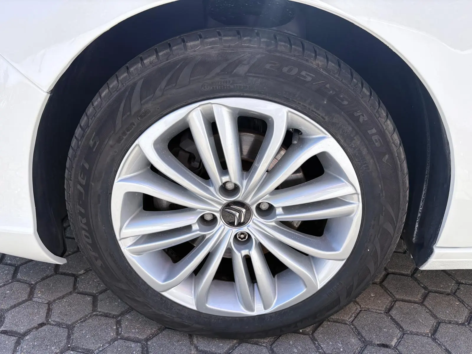 Citroen C4 1.6 BlueHDi Feel EAT6 11