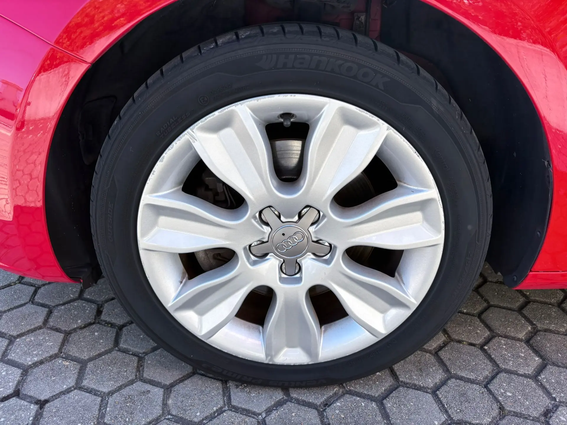 Audi A1 1.6 TDI Sport 11