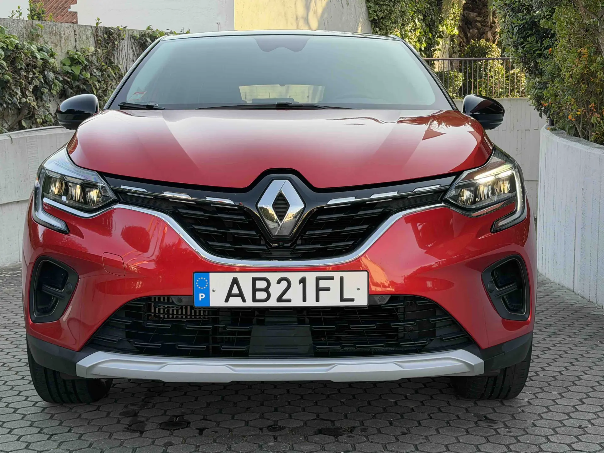 Renault Captur 1.0 TCe Exclusive 15