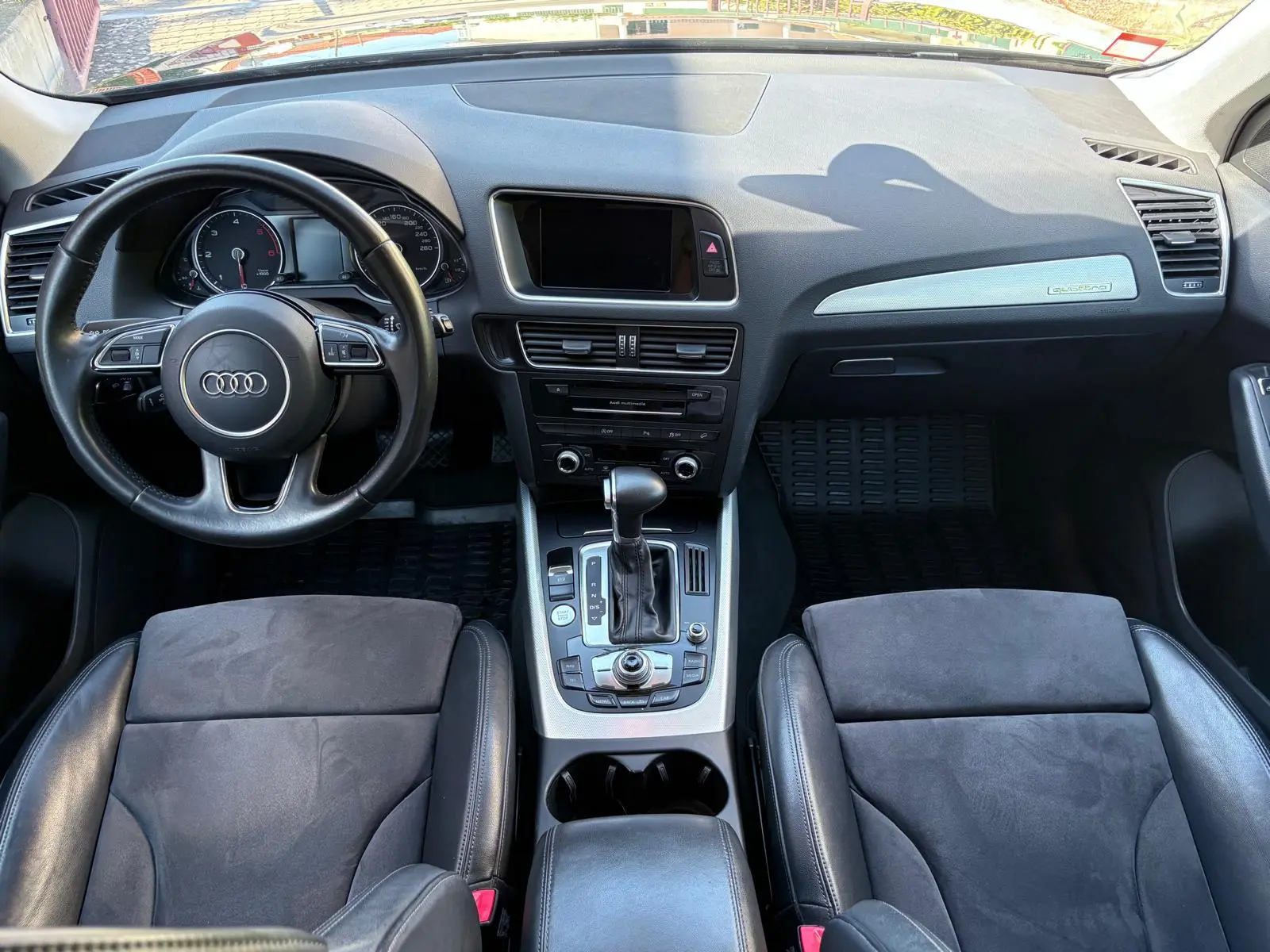 Audi Q5 2.0 TDI quattro S-line S-tronic 6