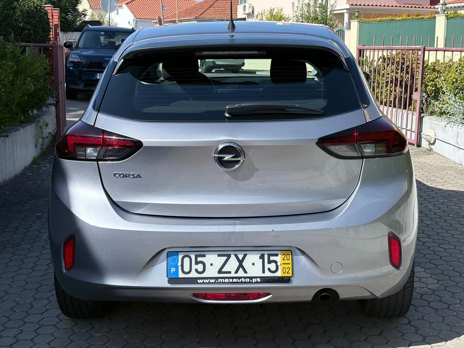 Opel Corsa 1.2 Edition 5