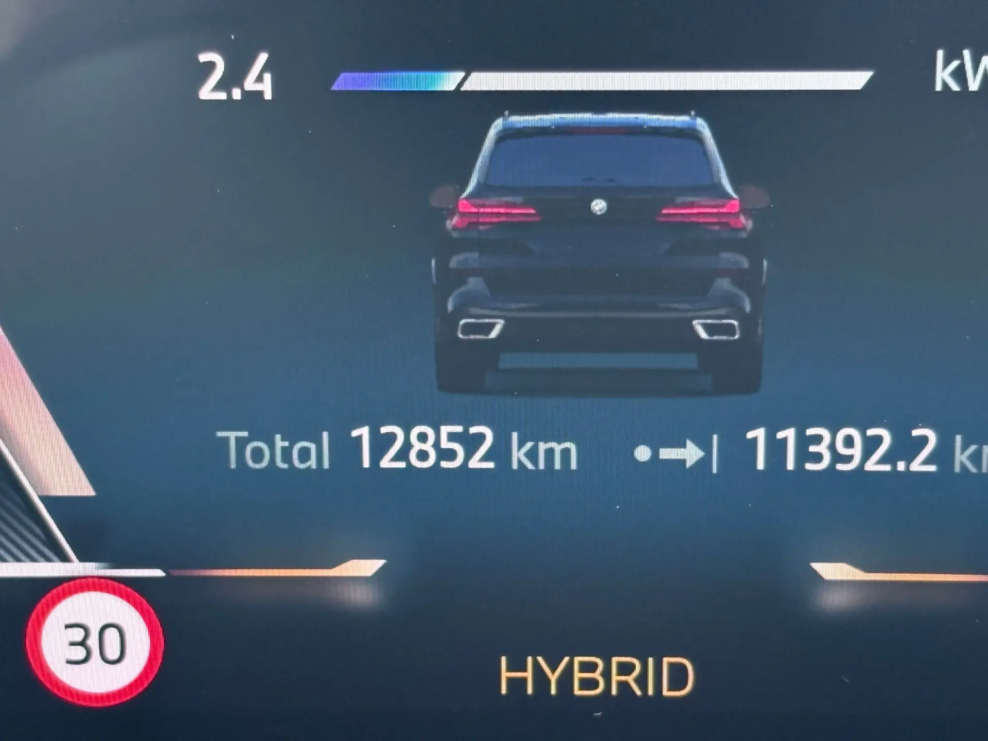 BMW X5 50 e xDrive Edição Desportiva M 8