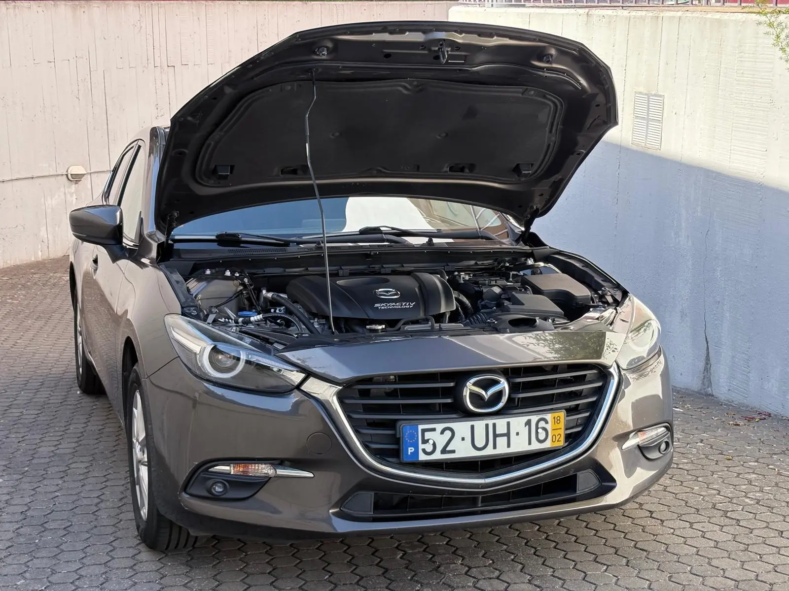 Mazda 3 1.5 Sky-G Evolve HS Navi 15