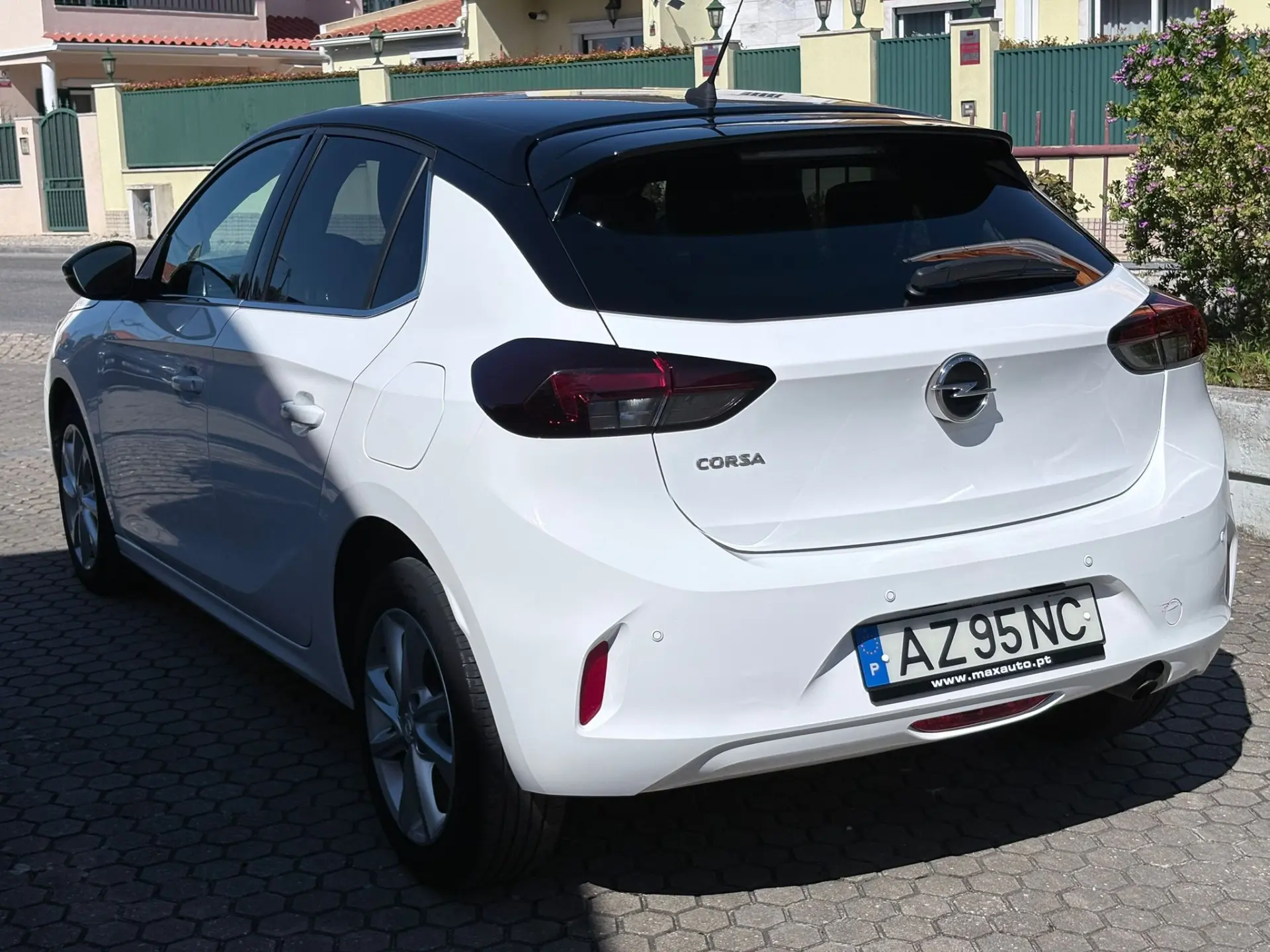 Opel Corsa 1.2 T Edition 24