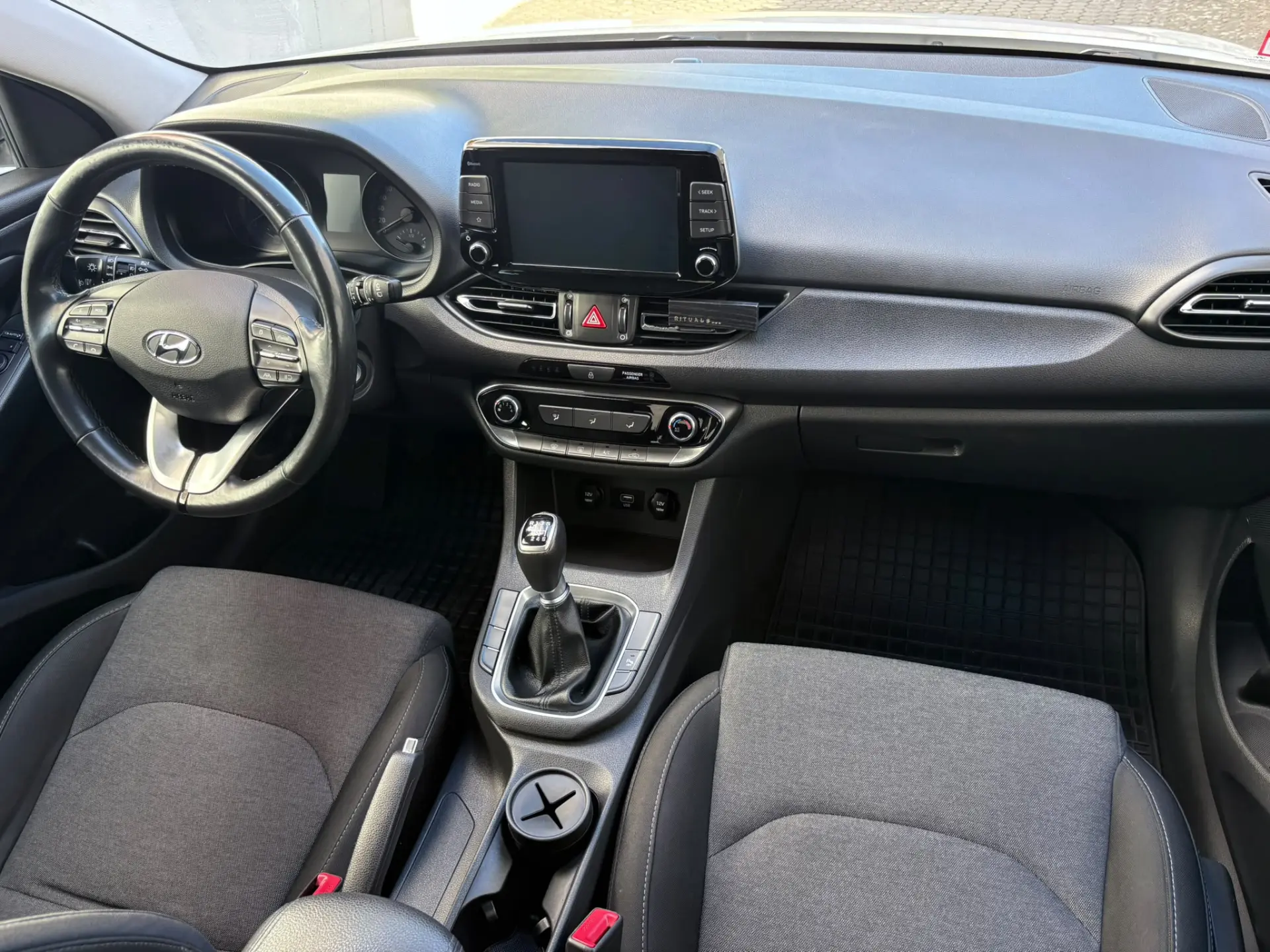 Hyundai i30 1.6 CRDi STyle Plus 29