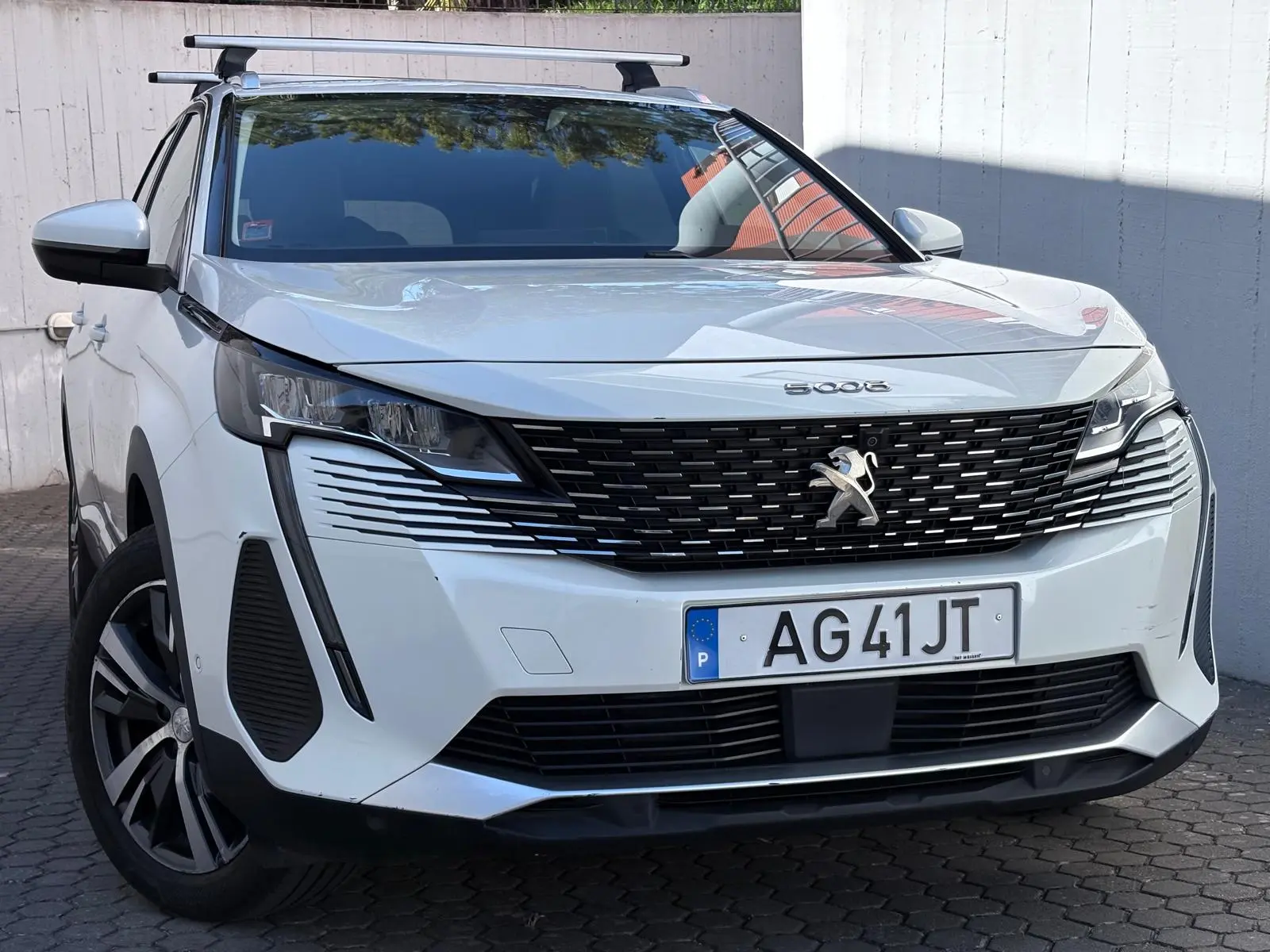 Peugeot 5008 1.2 PureTech Allure EAT8 1