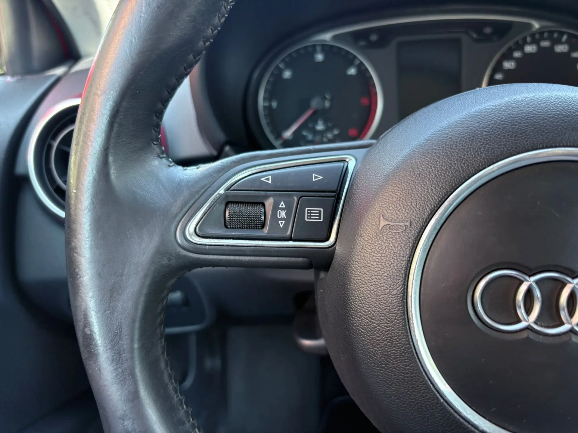 Audi A1 1.6 TDI Sport 38