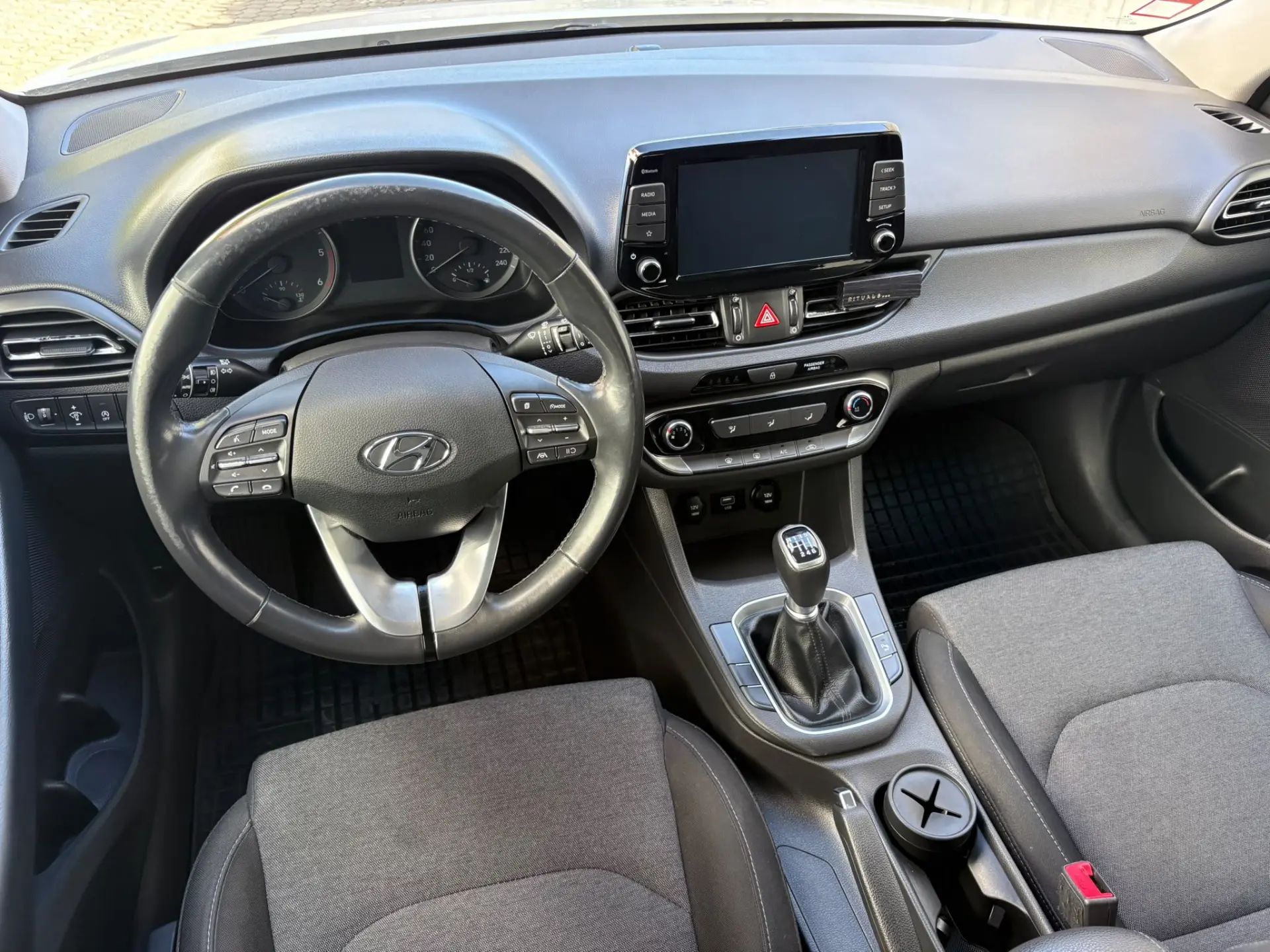 Hyundai i30 1.6 CRDi STyle Plus 28