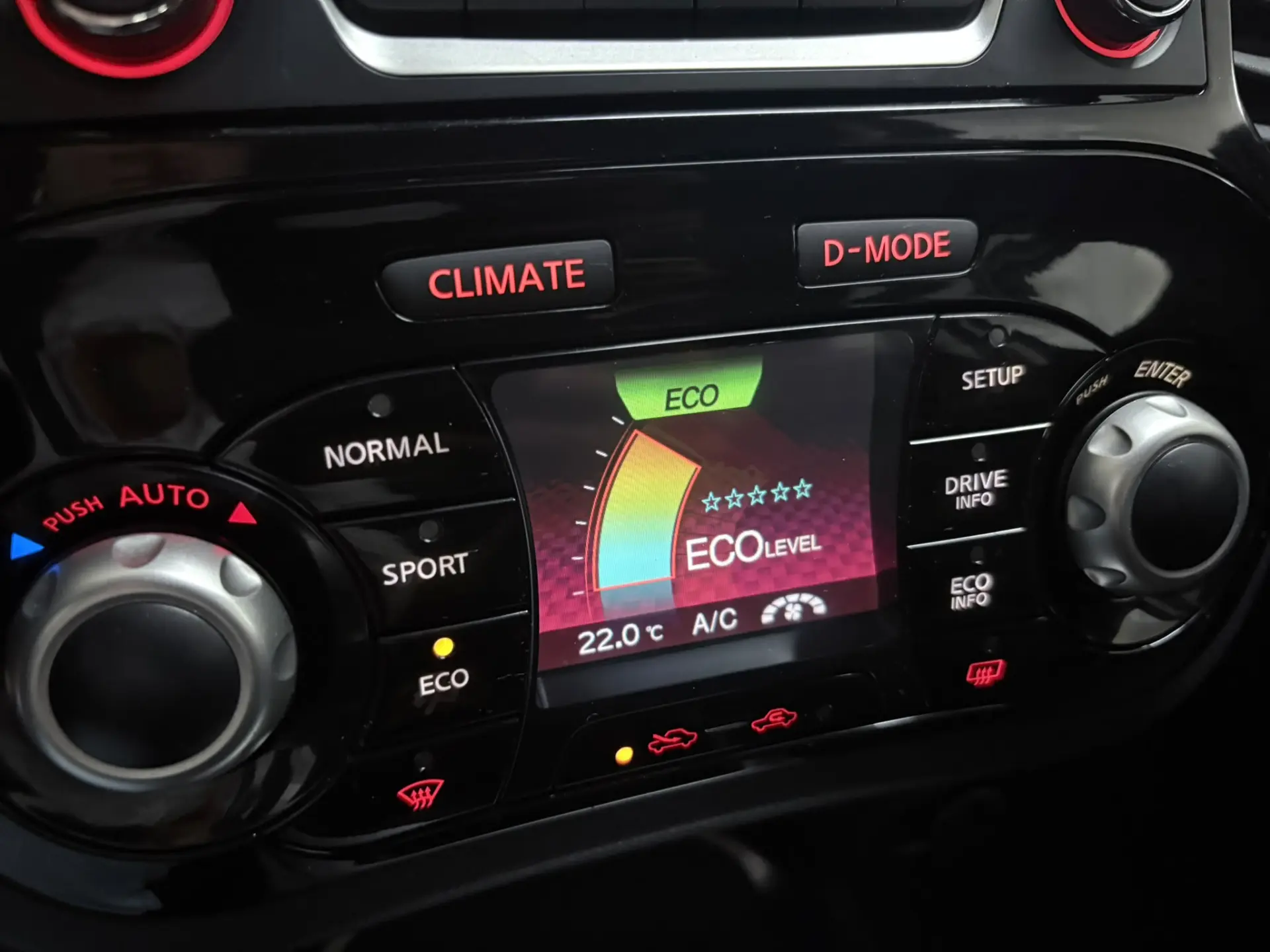 Nissan Juke 1.2 DIG-T Acenta Connect 48