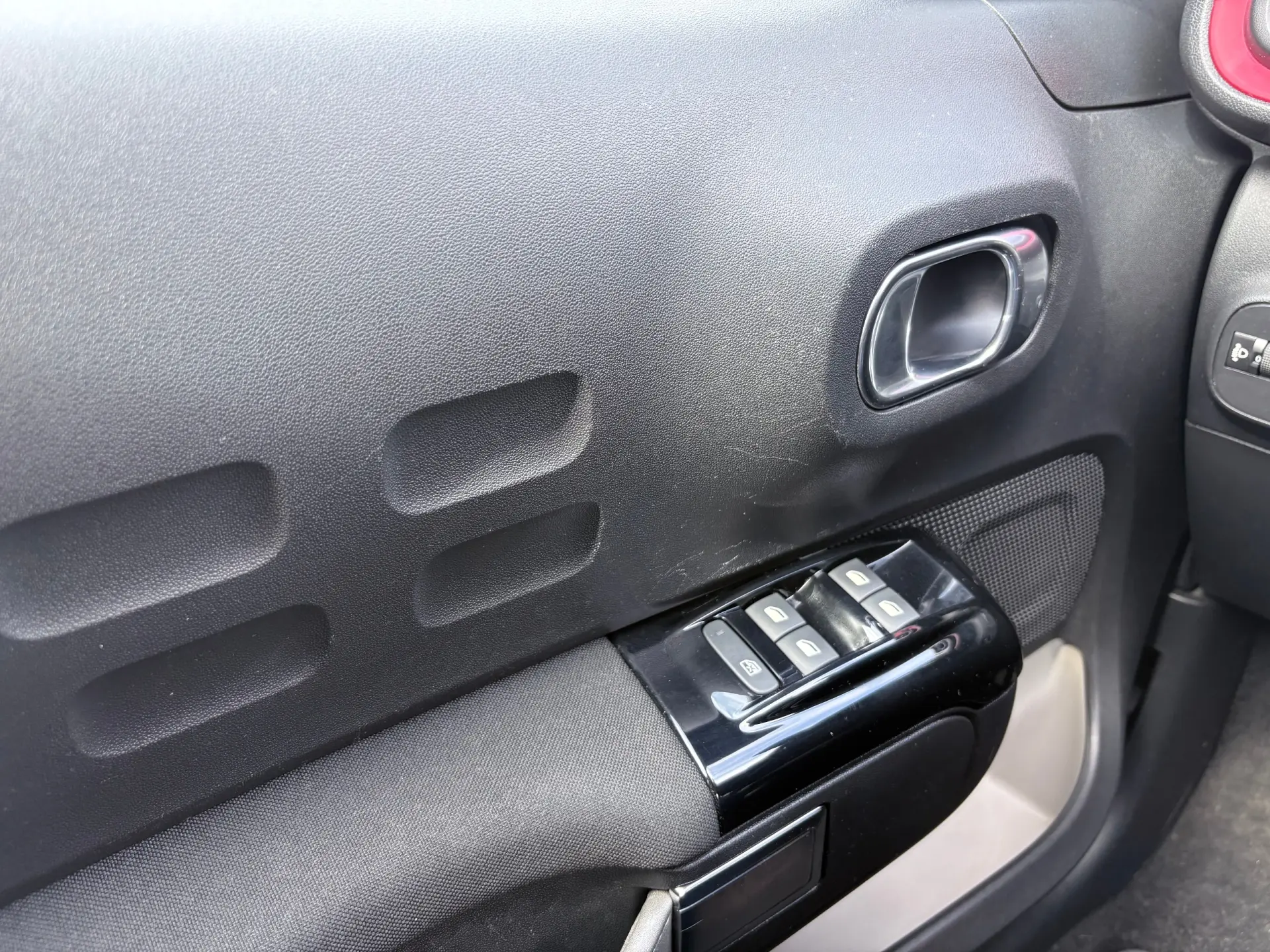 Citroën C3 1.2 PureTech C-Series 31