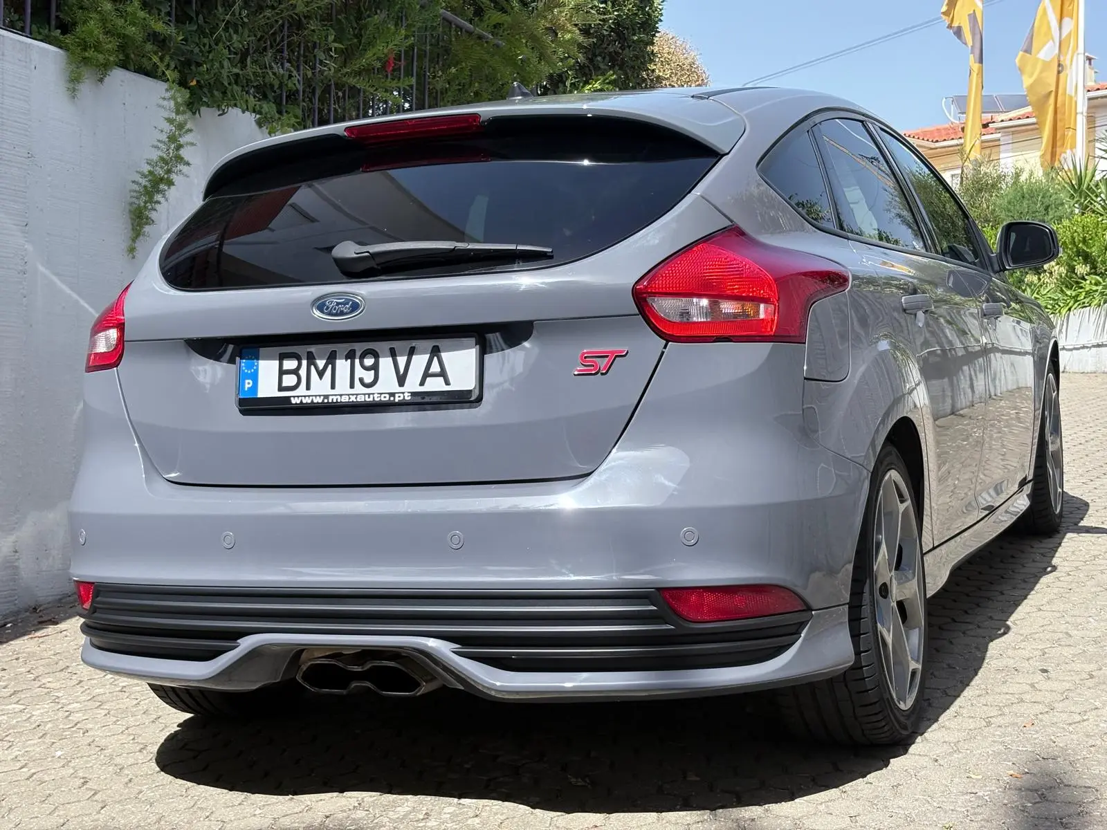 Ford Focus 2.0 EcoBoost ST c/ Pack Pele Desportiva 20