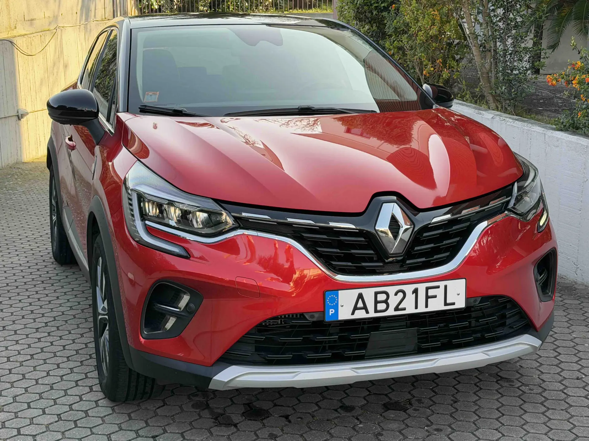 Renault Captur 1.0 TCe Exclusive 2