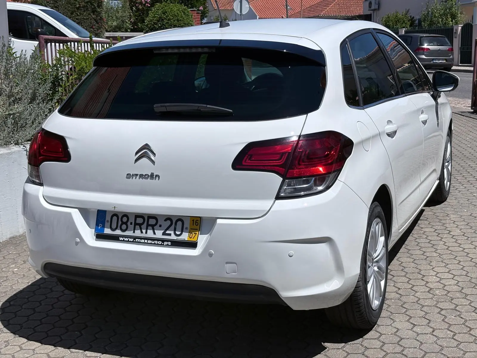 Citroen C4 1.6 BlueHDi Feel EAT6 19