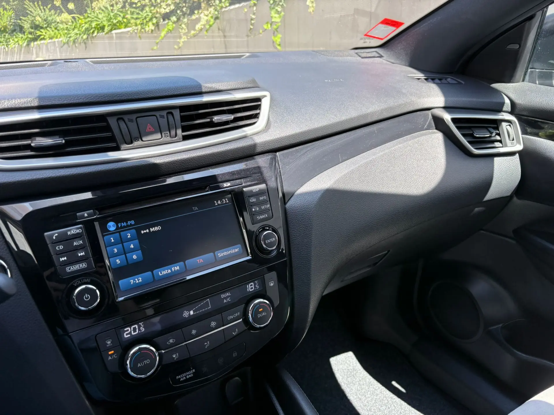 Nissan Qashqai 1.5 dCi Tekna Premium 17 Alcantara 48