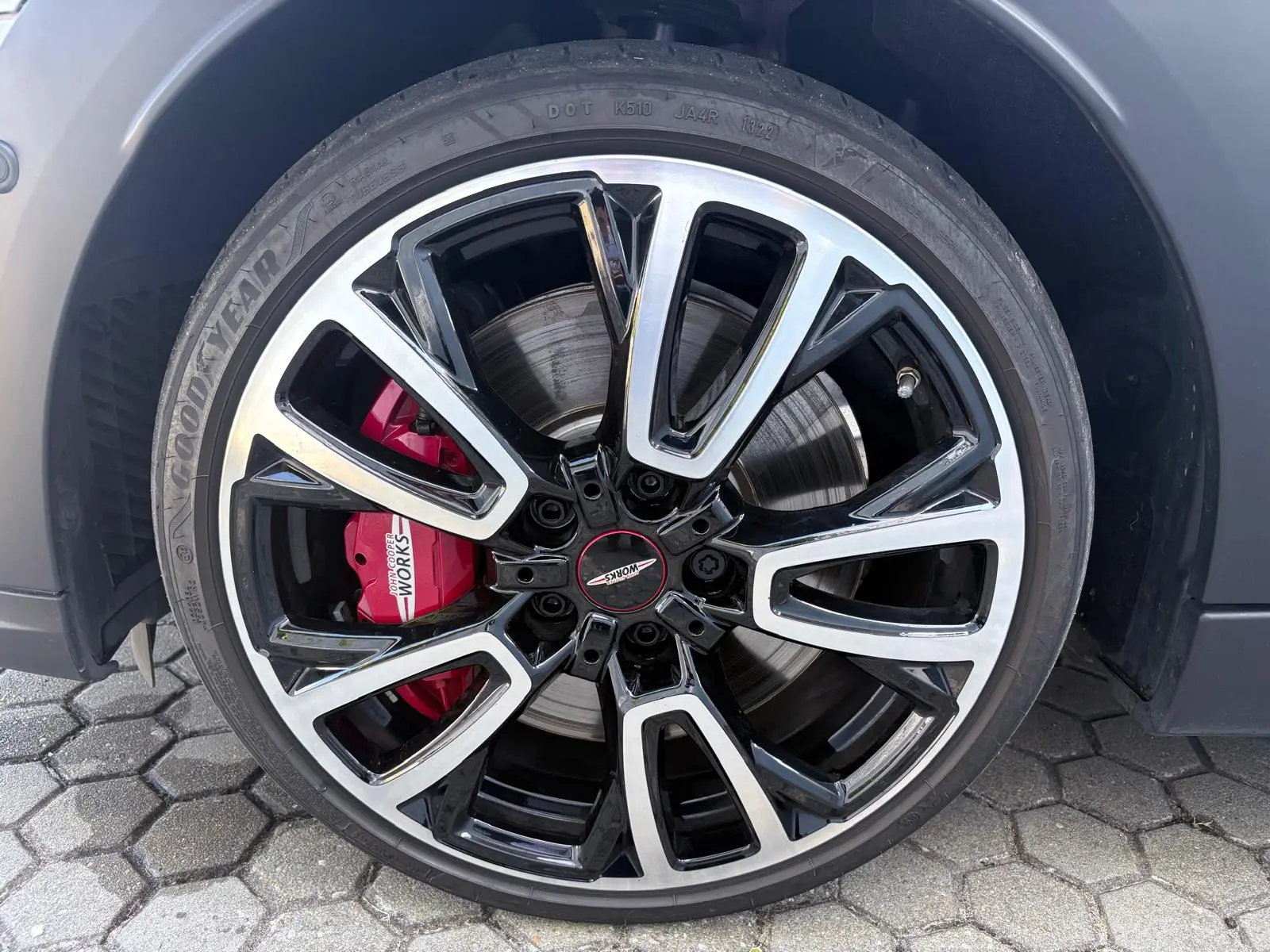 MINI 3 Portas John Cooper Works Auto Desportiva 11